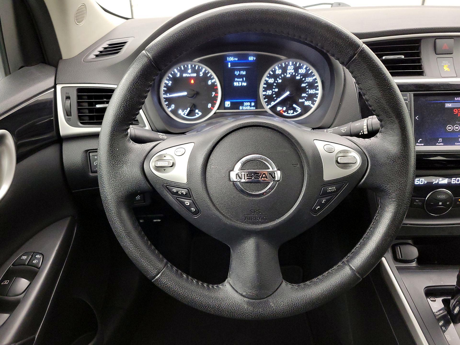 Thumbnail: 2019 Nissan Sentra - 10