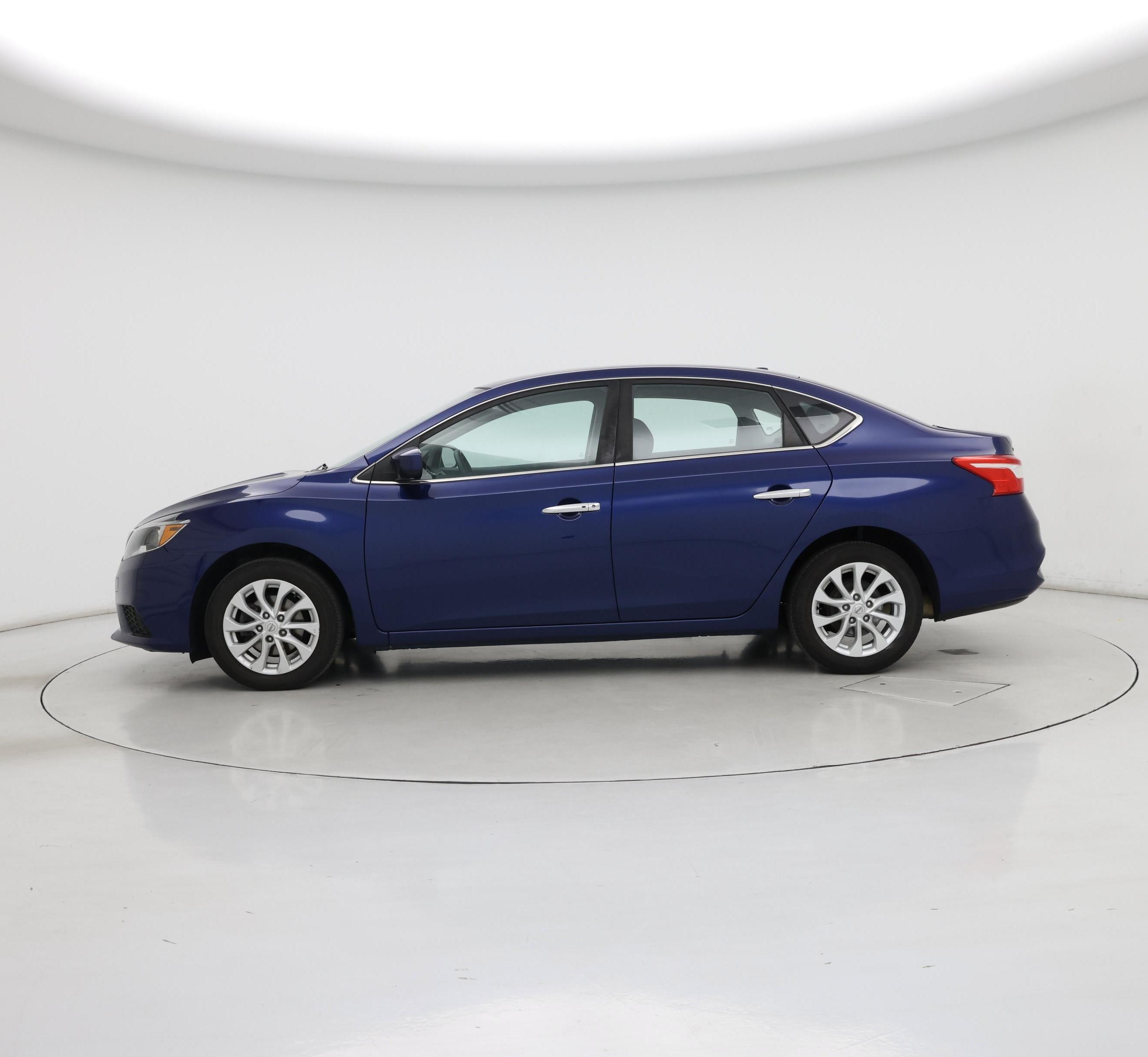 Thumbnail: 2019 Nissan Sentra - 3