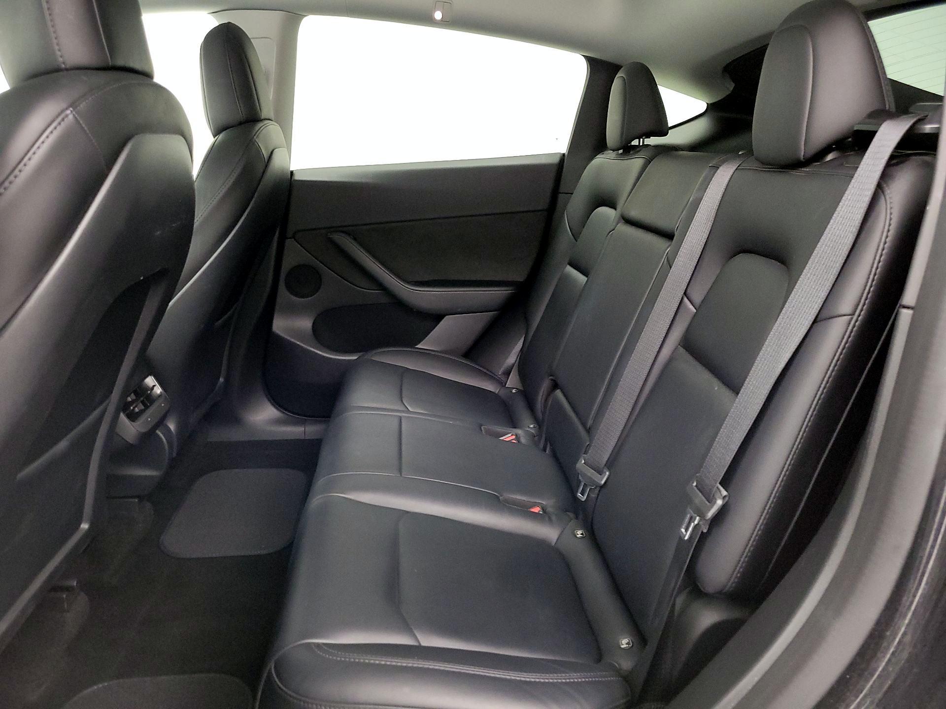 Thumbnail: 2022 Tesla Model Y - 20