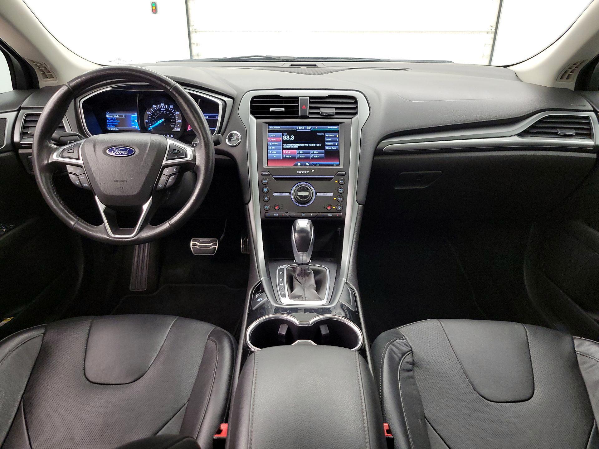 Thumbnail: 2016 Ford Fusion - 9