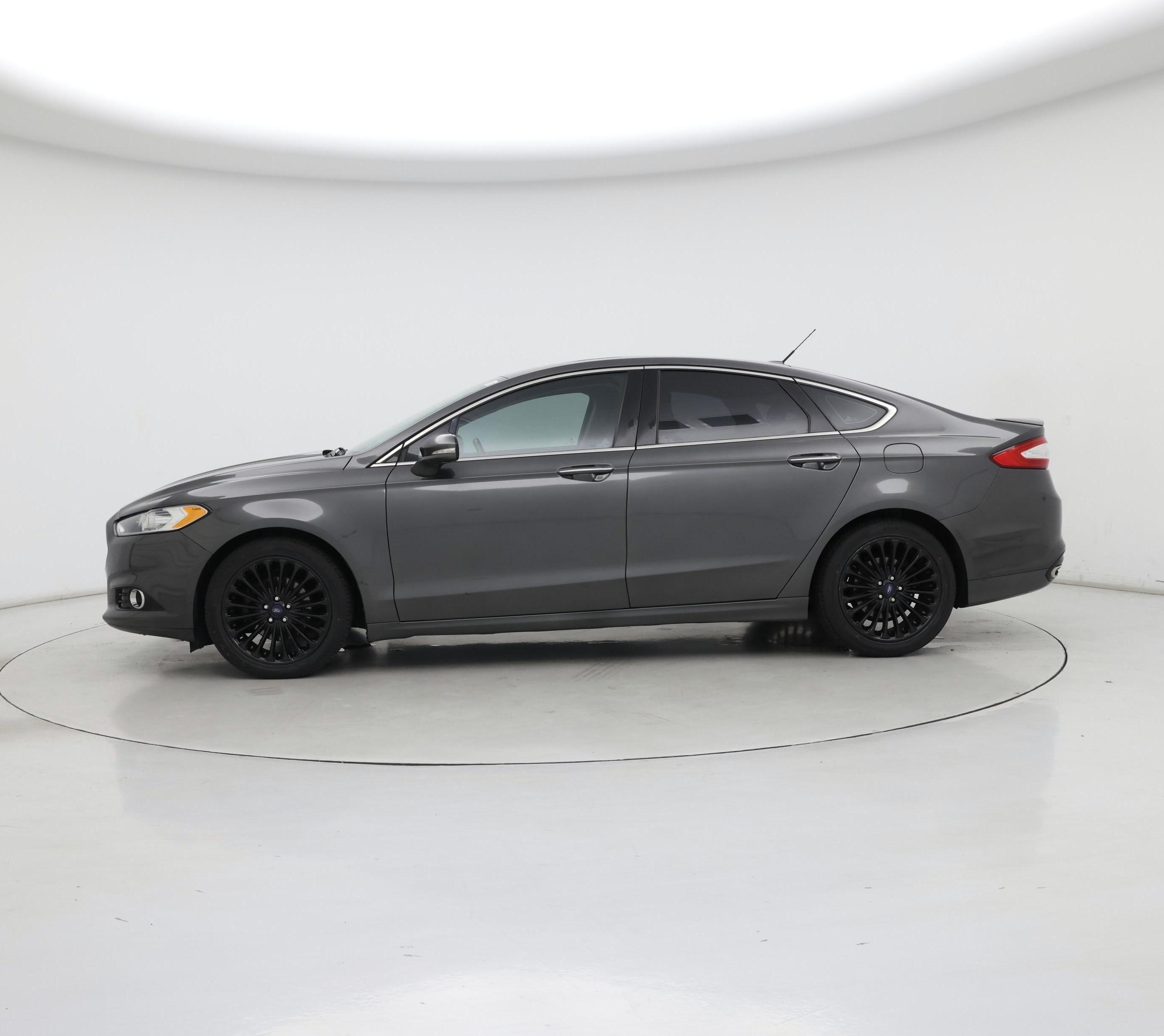 Thumbnail: 2016 Ford Fusion - 3