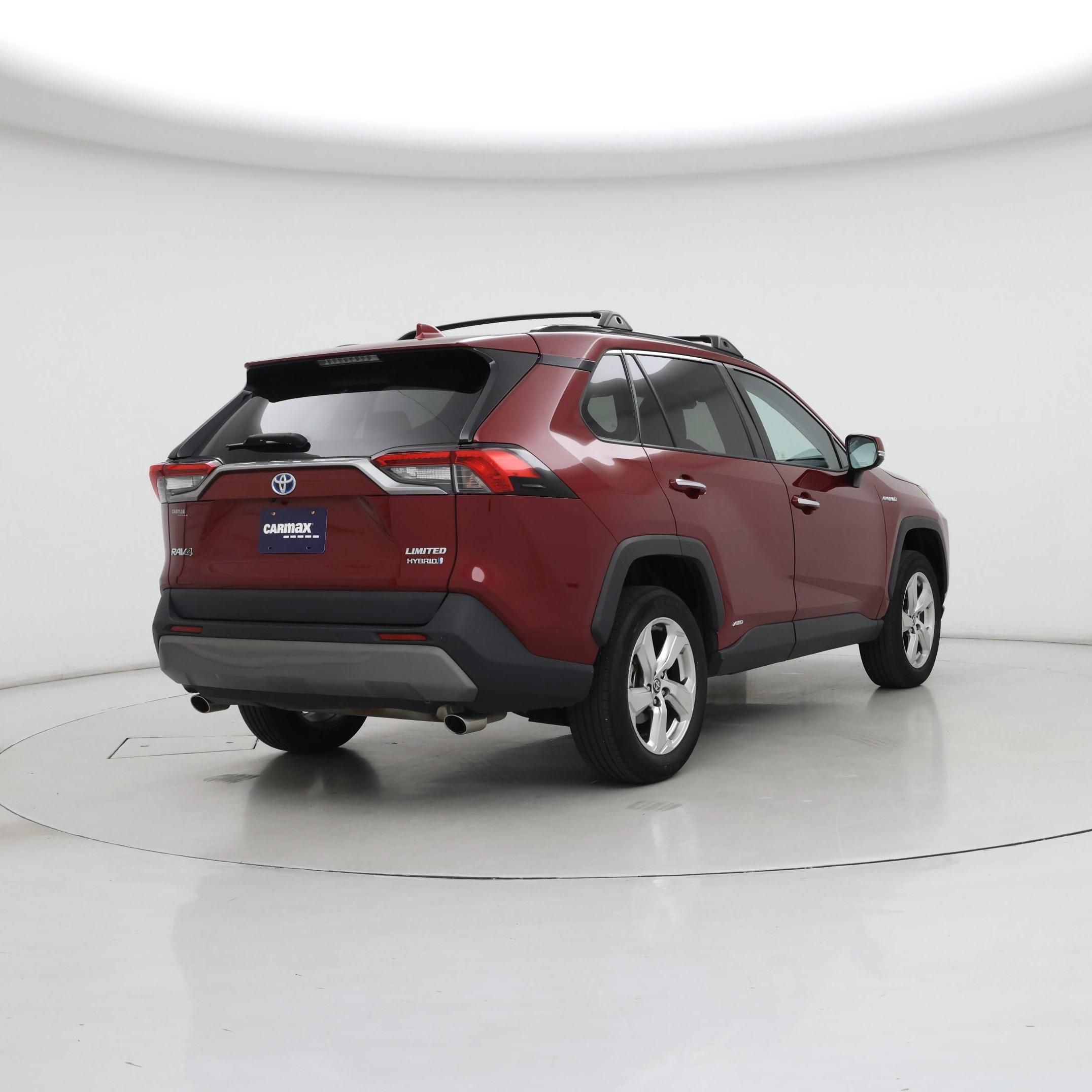 Thumbnail: 2021 Toyota RAV4 - 8