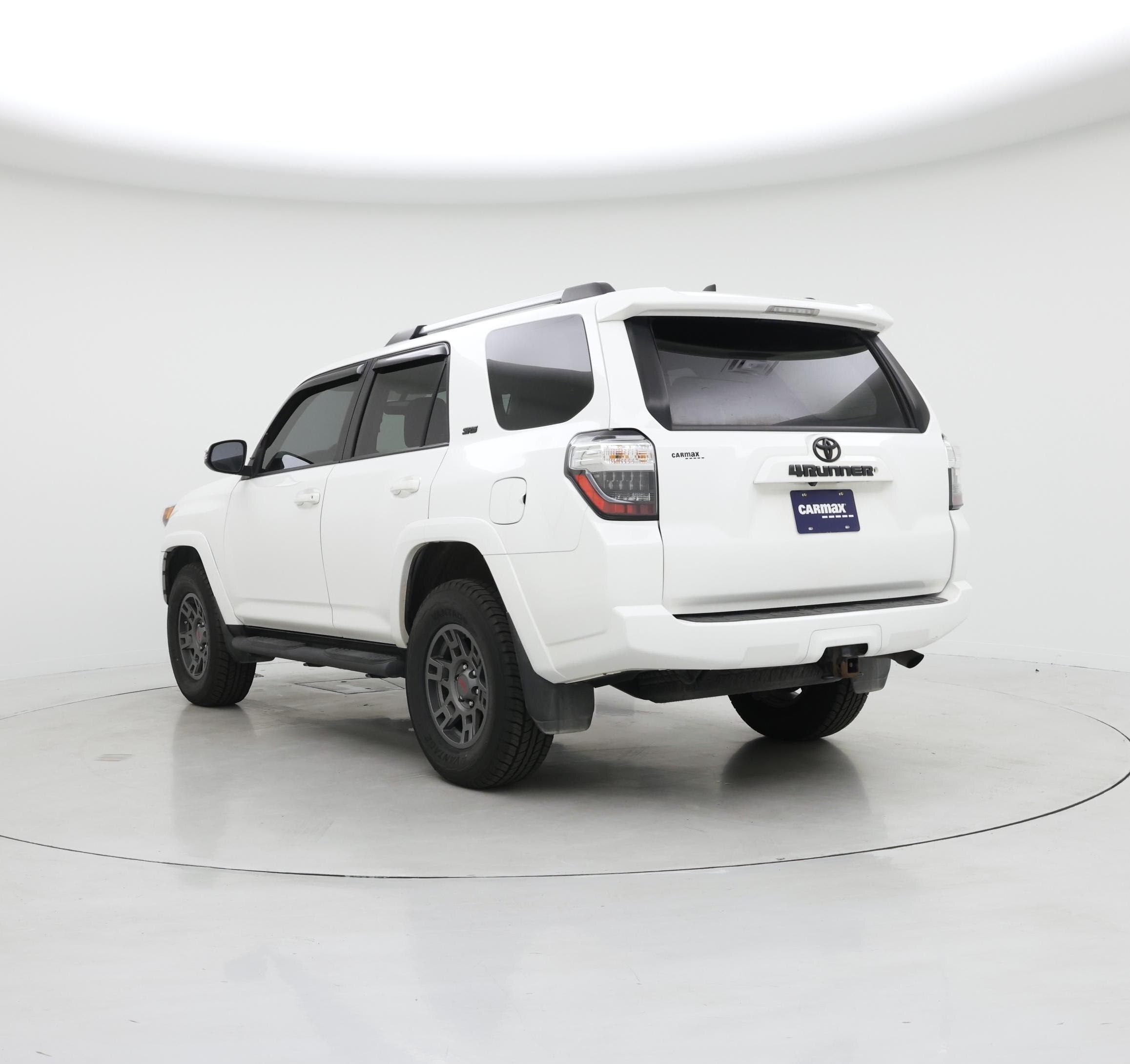 Thumbnail: 2019 Toyota 4Runner - 2