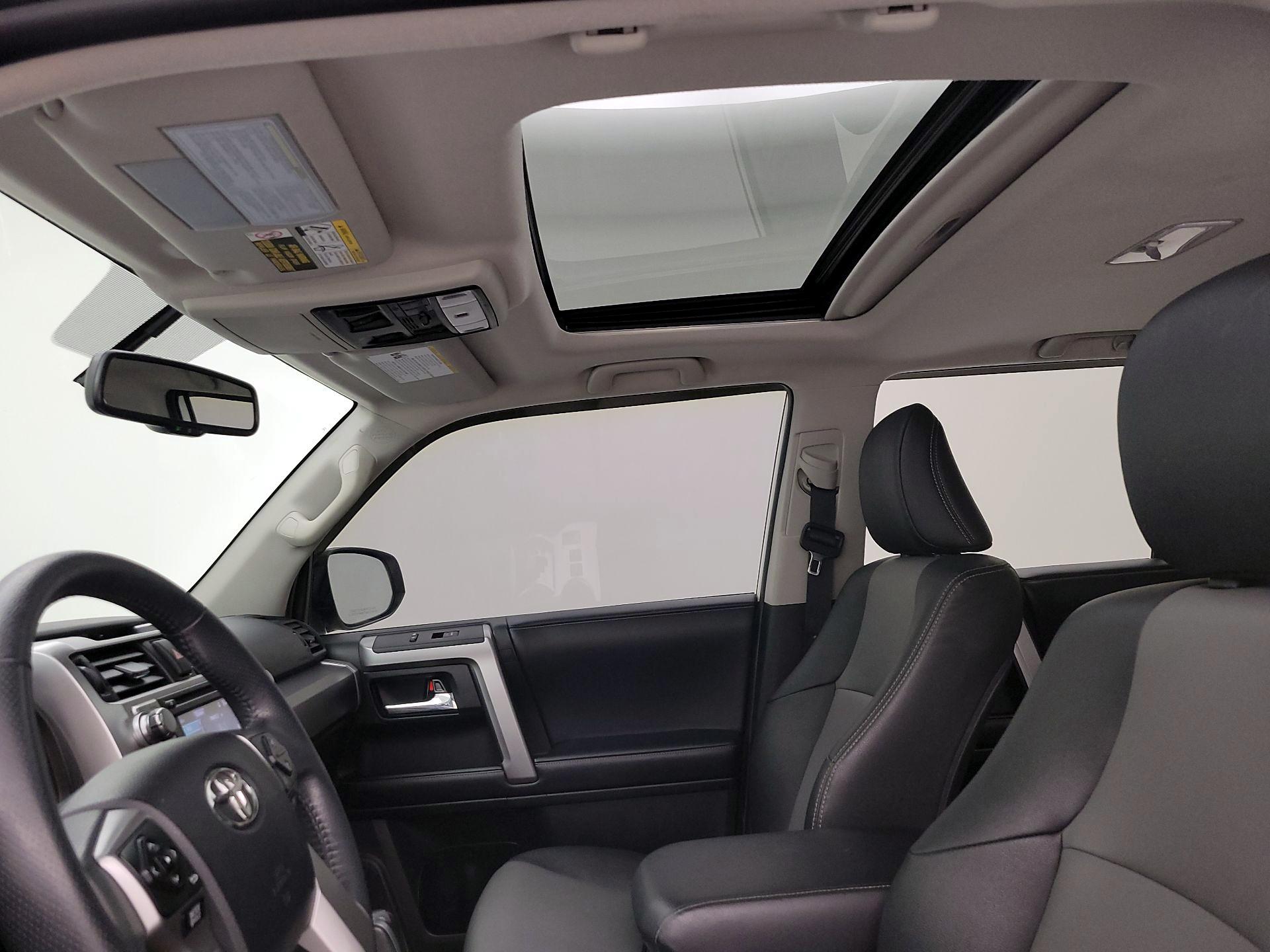 Thumbnail: 2019 Toyota 4Runner - 20