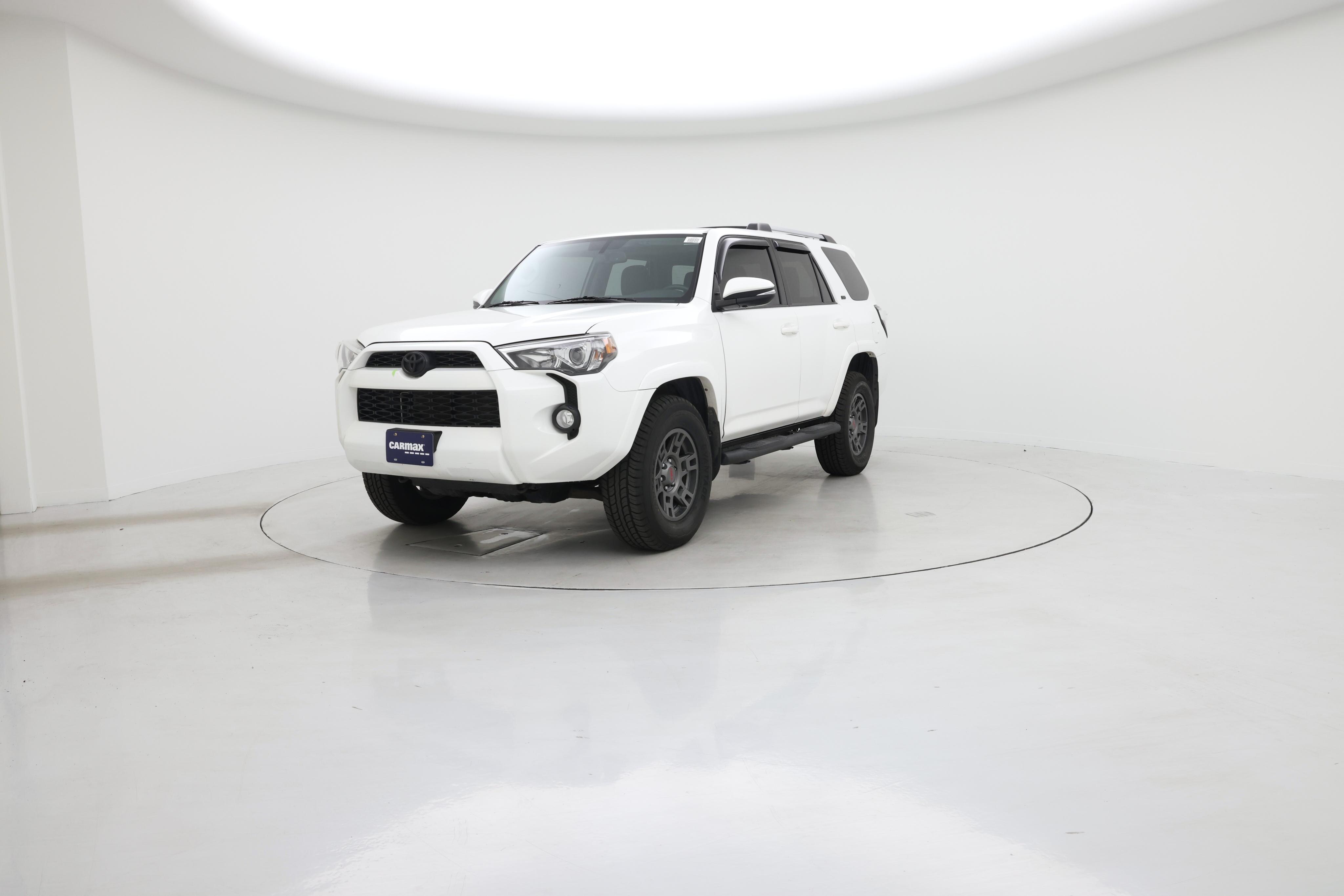 Thumbnail: 2019 Toyota 4Runner - 4