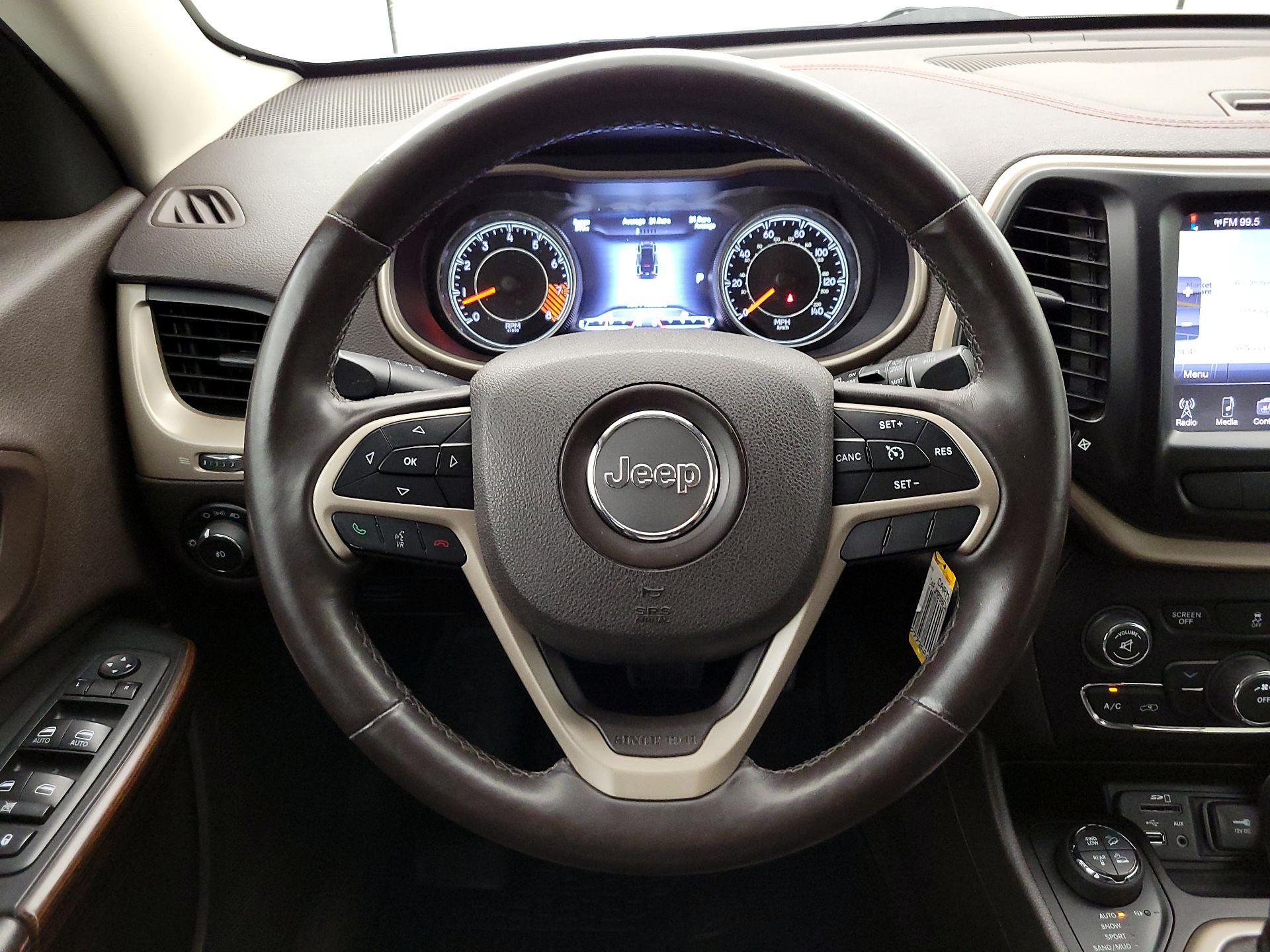 Thumbnail: 2014 Jeep Cherokee - 10