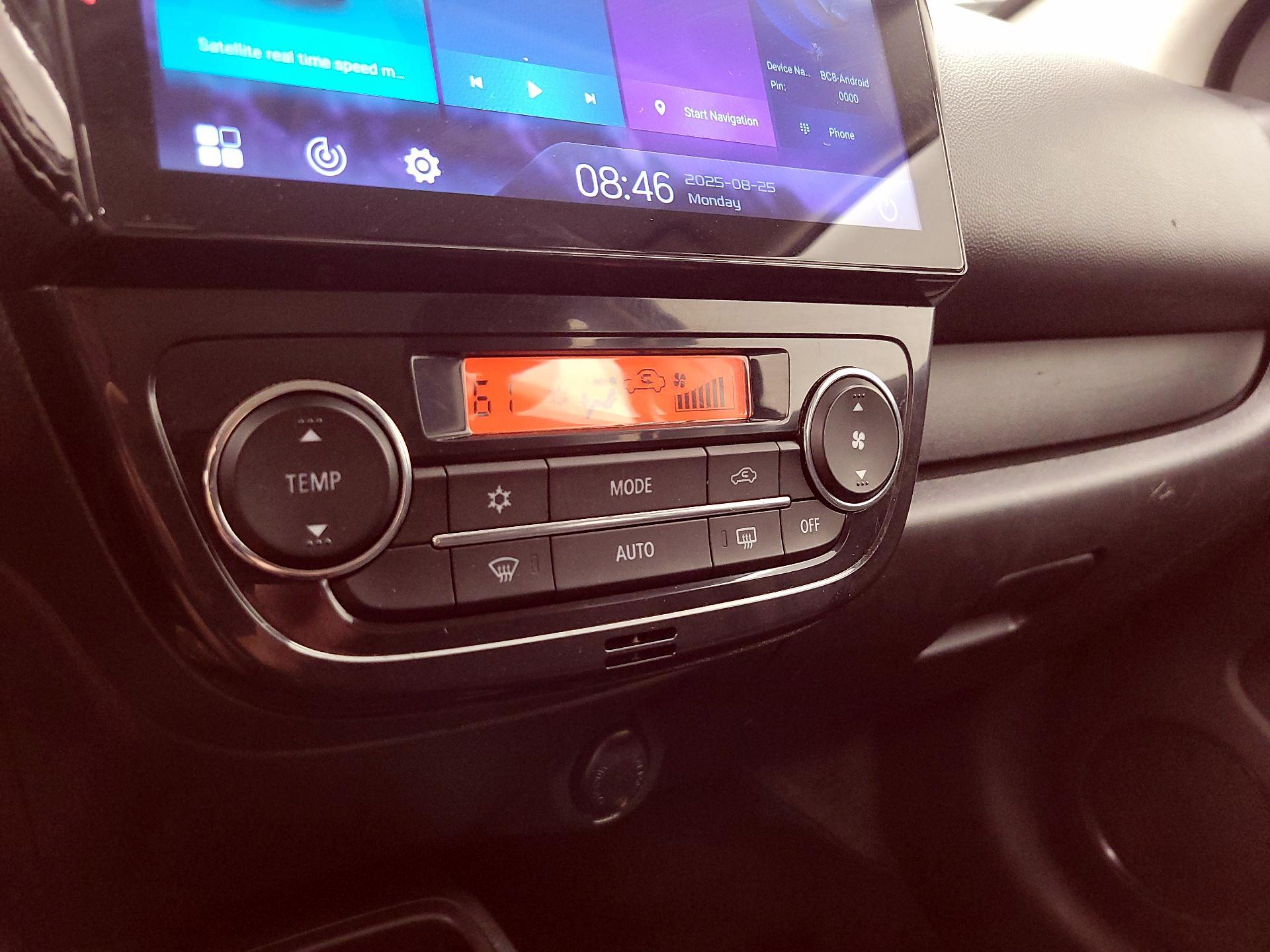 Thumbnail: 2015 Mitsubishi Mirage - 16