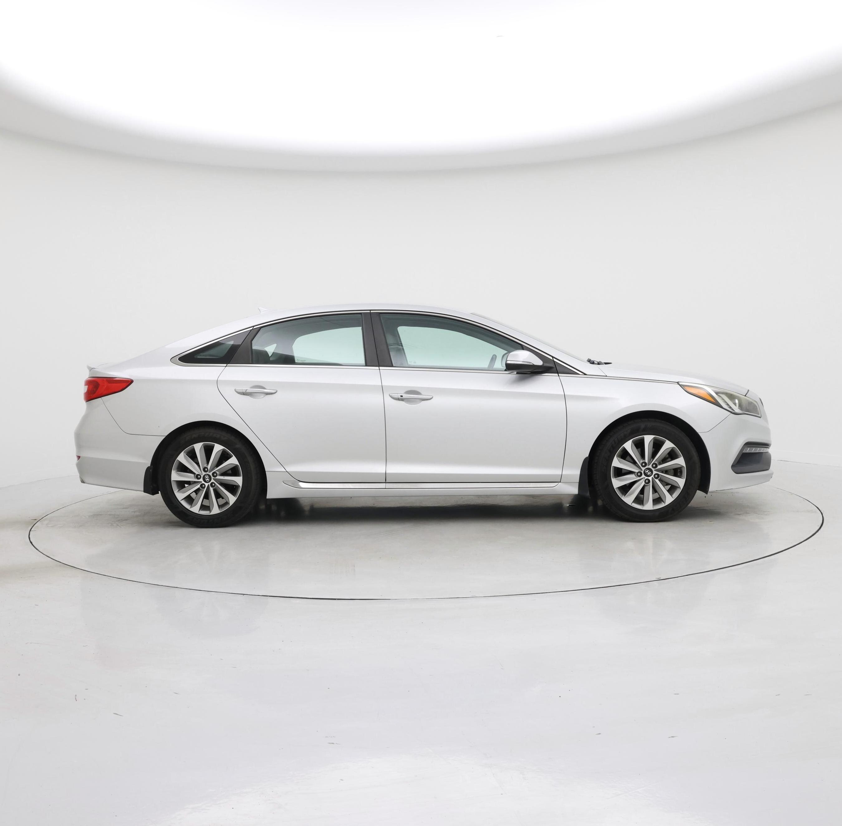 Thumbnail: 2016 Hyundai Sonata - 7
