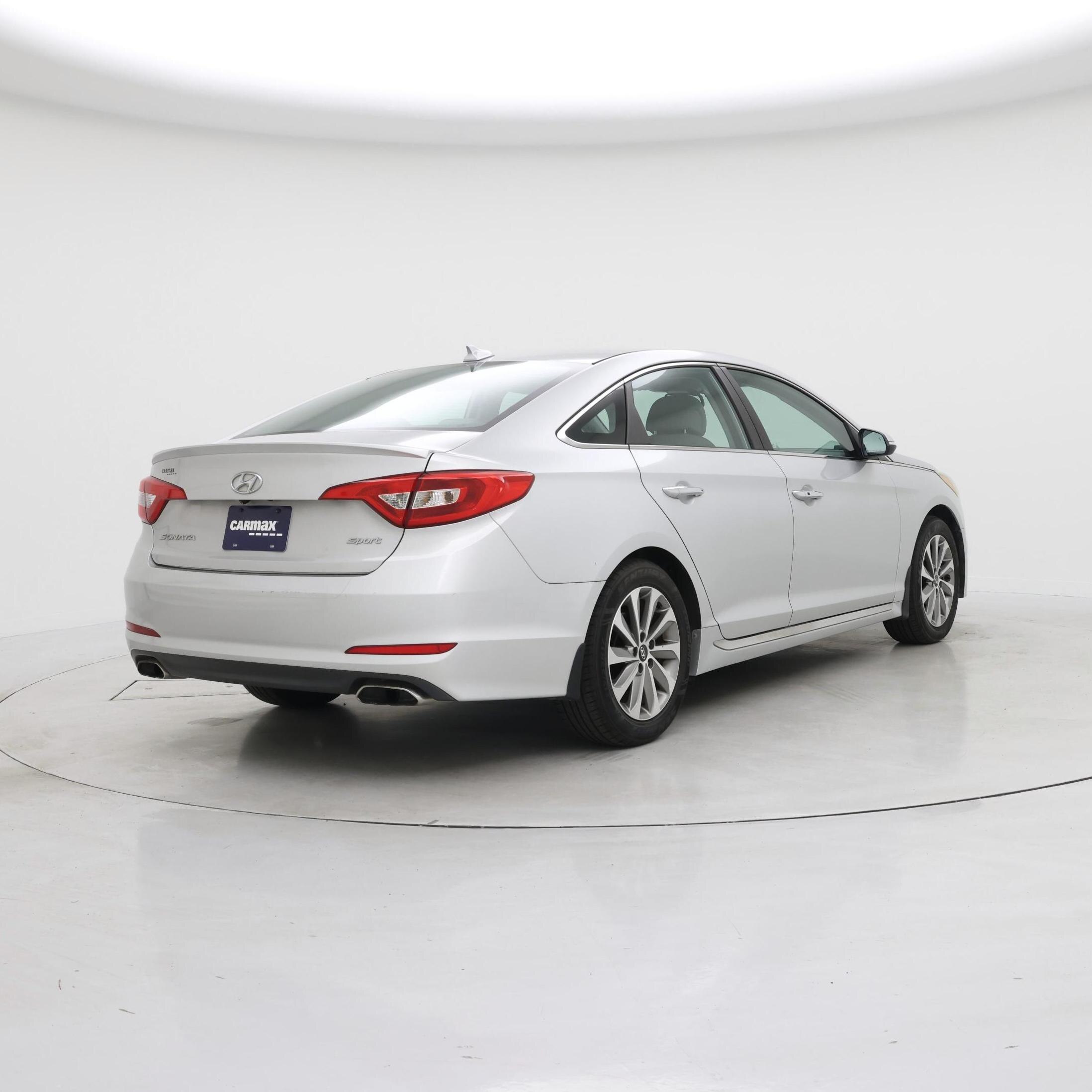 Thumbnail: 2016 Hyundai Sonata - 8