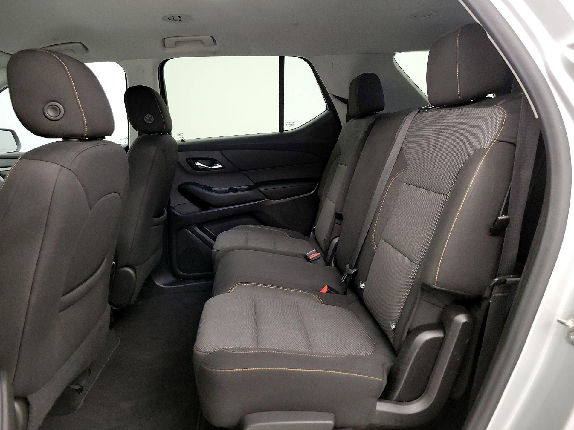 Thumbnail: 2021 Chevrolet Traverse - 19