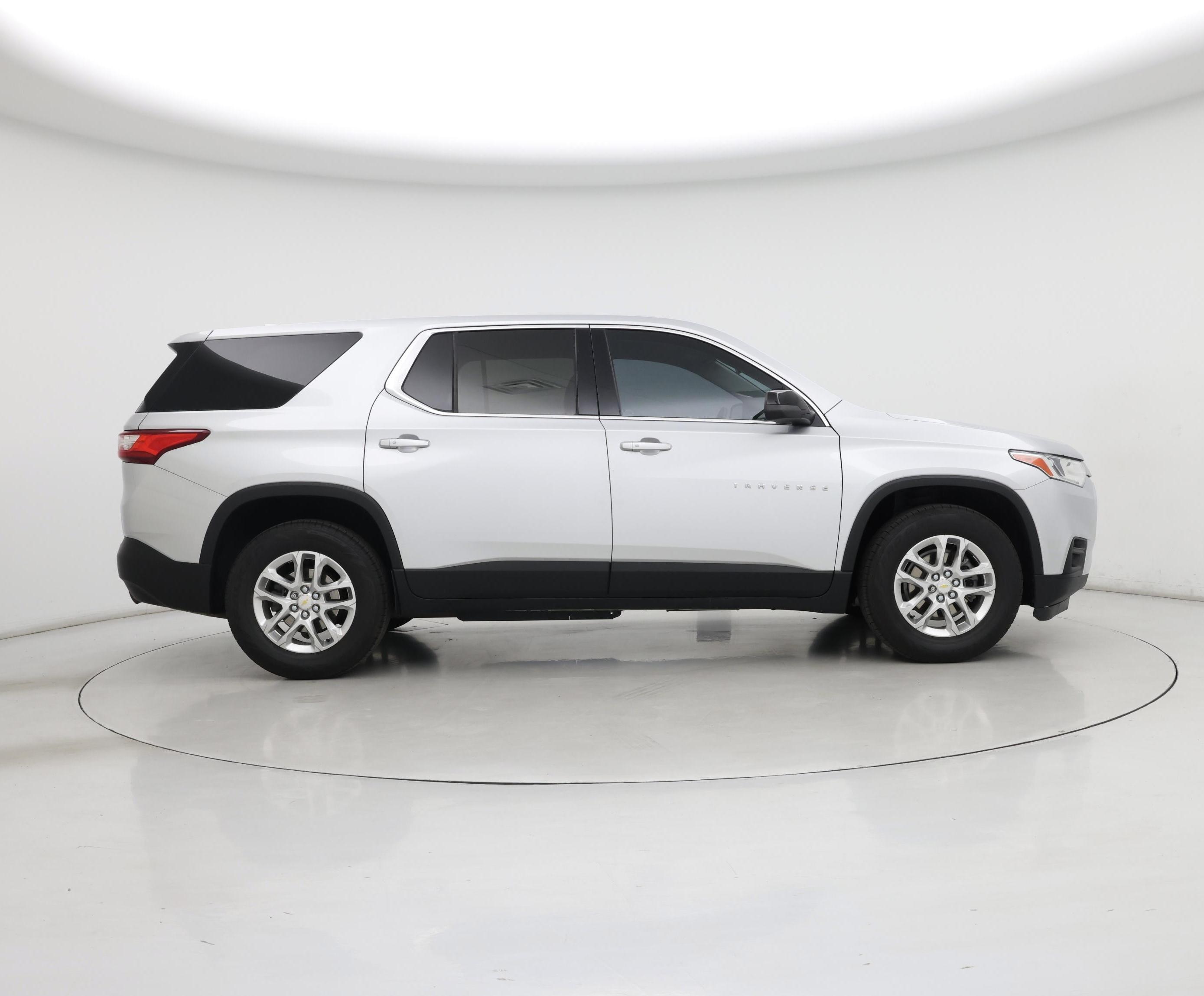 Thumbnail: 2021 Chevrolet Traverse - 7