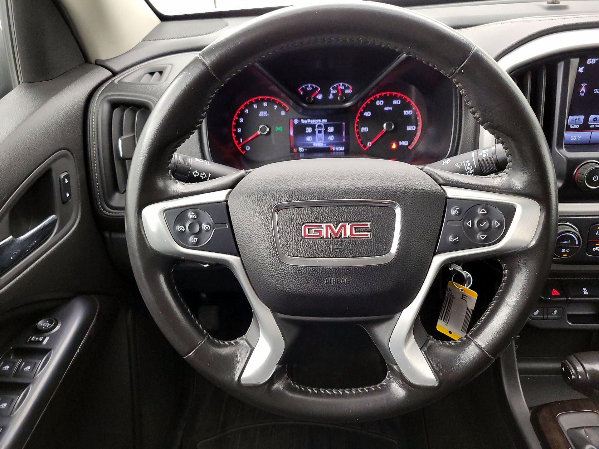 Thumbnail: 2016 GMC Canyon - 10