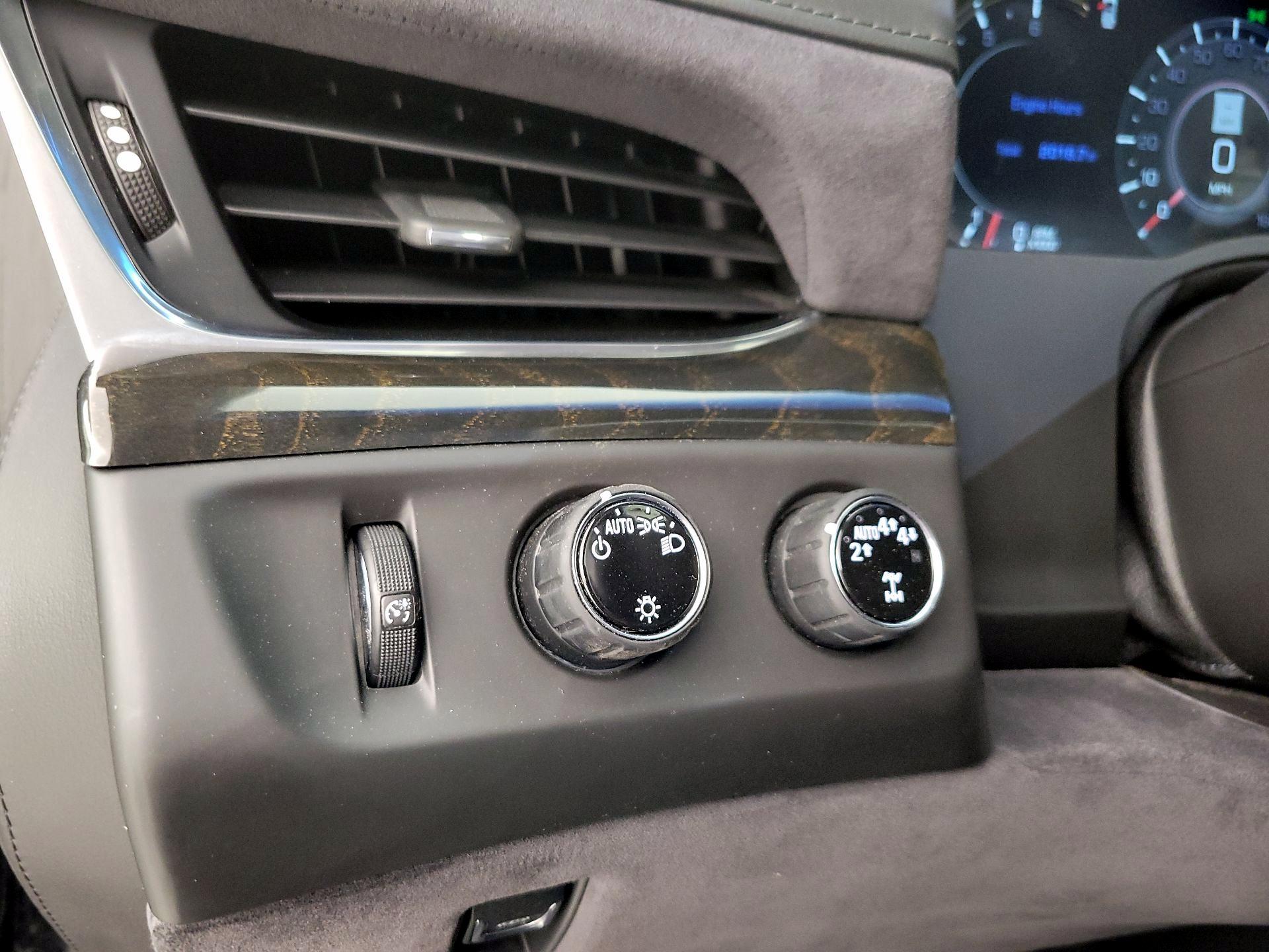 Thumbnail: 2019 Cadillac Escalade - 13
