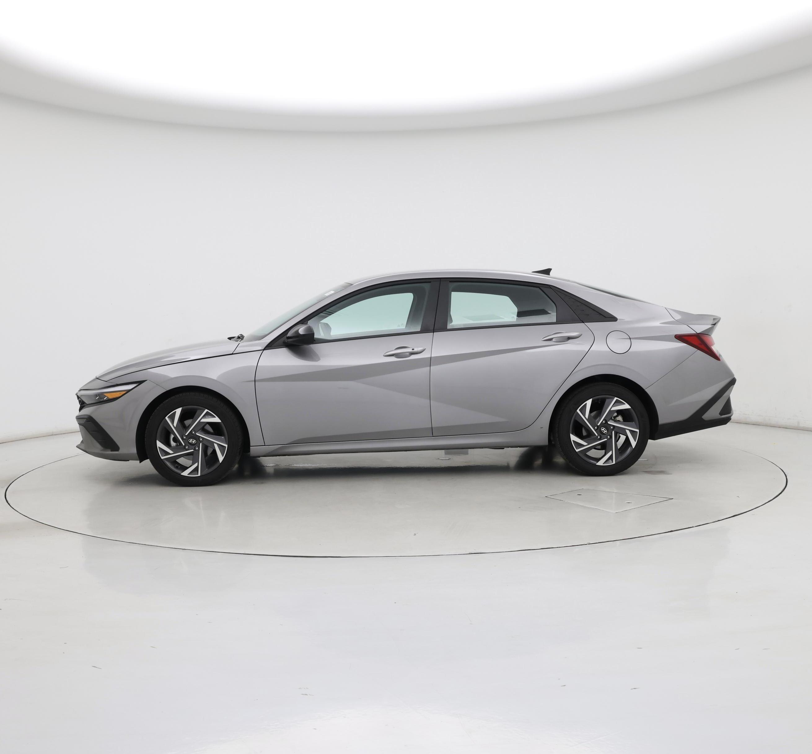 Thumbnail: 2025 Hyundai Elantra - 3