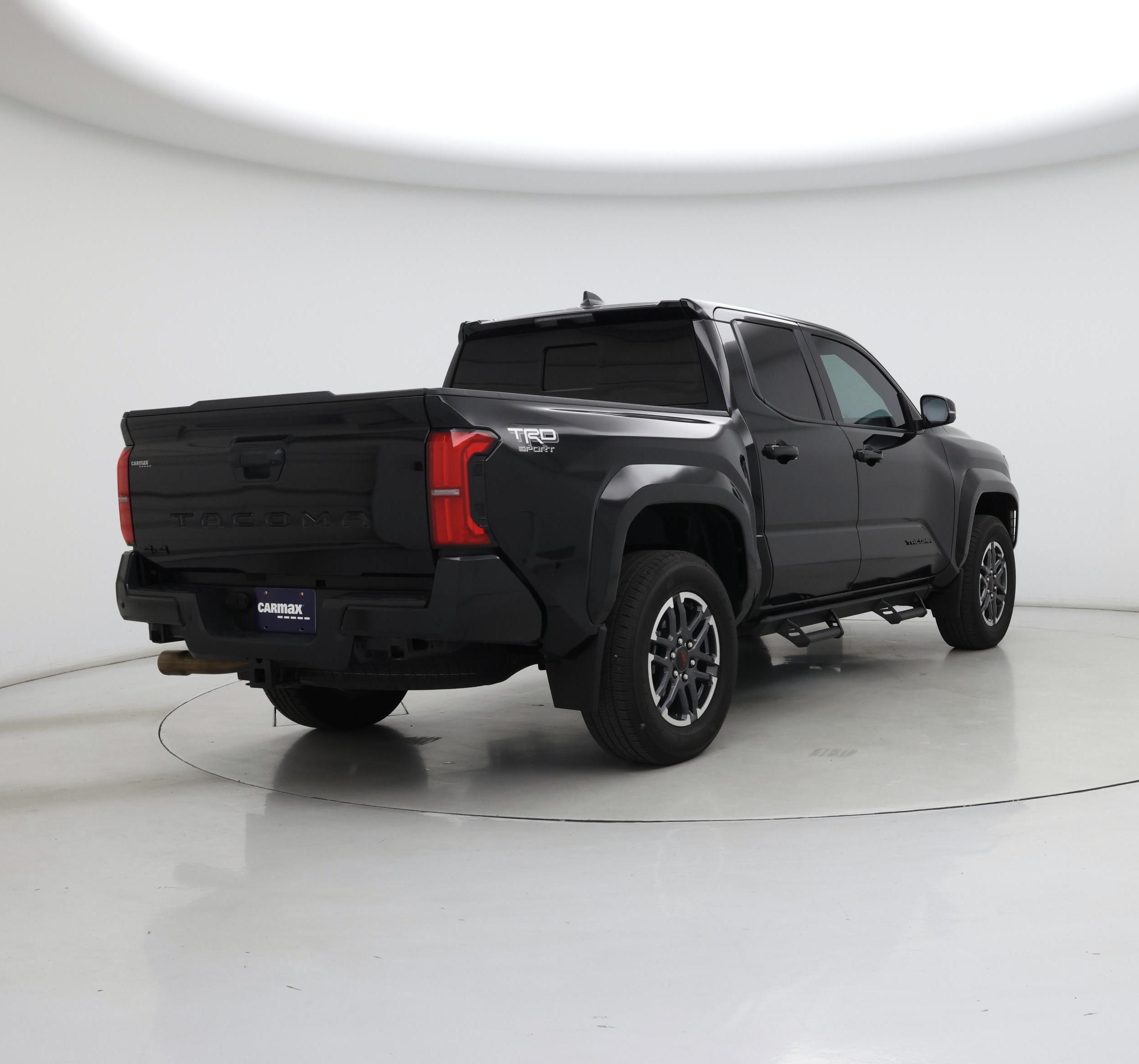 Thumbnail: 2024 Toyota Tacoma - 8