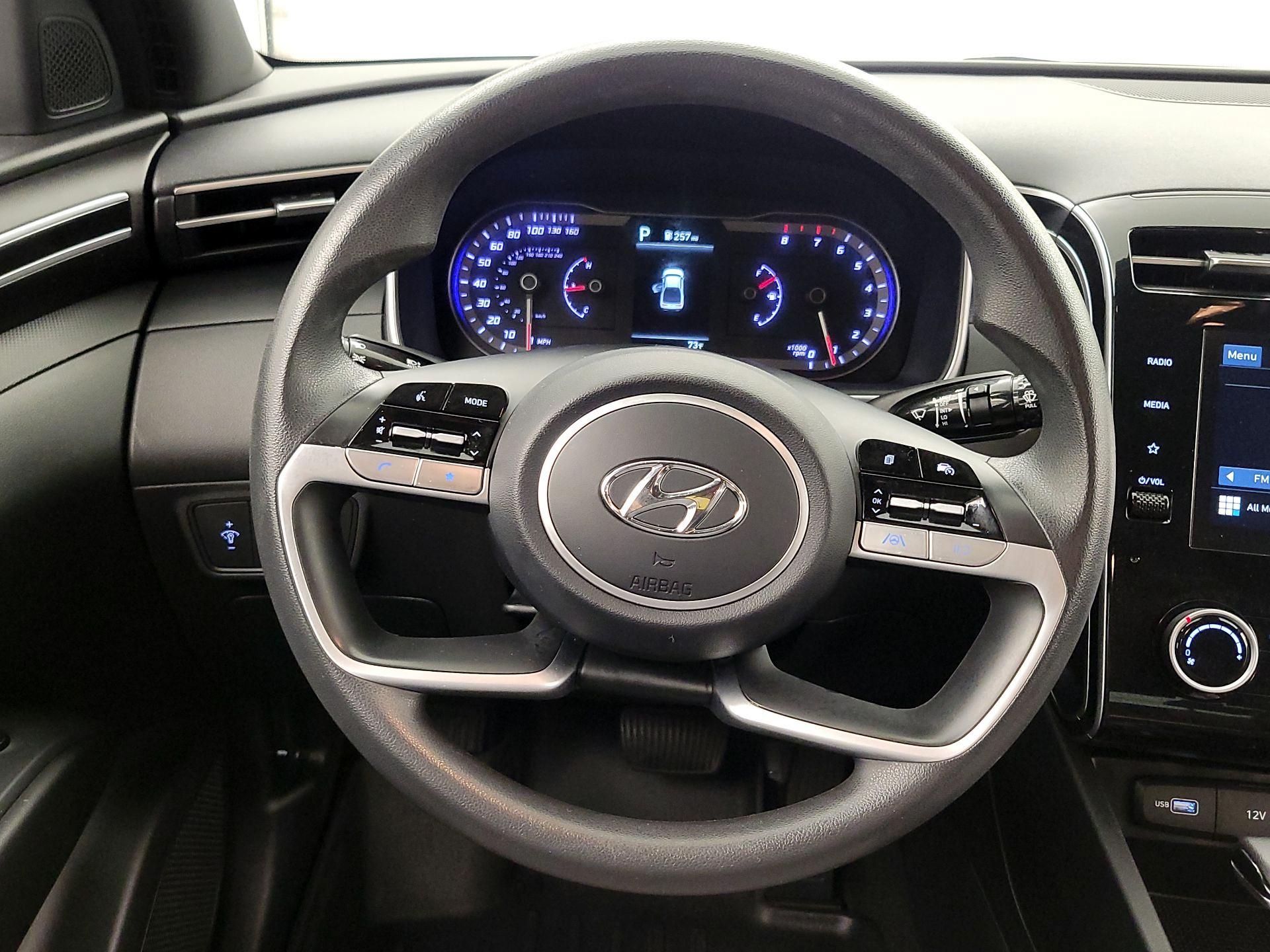 Thumbnail: 2023 Hyundai Santa Cruz - 10