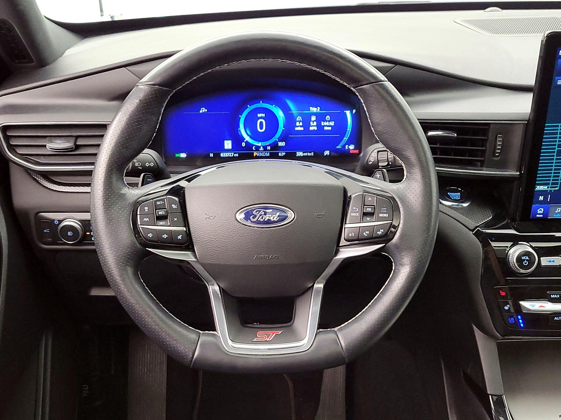 Thumbnail: 2022 Ford Explorer - 10