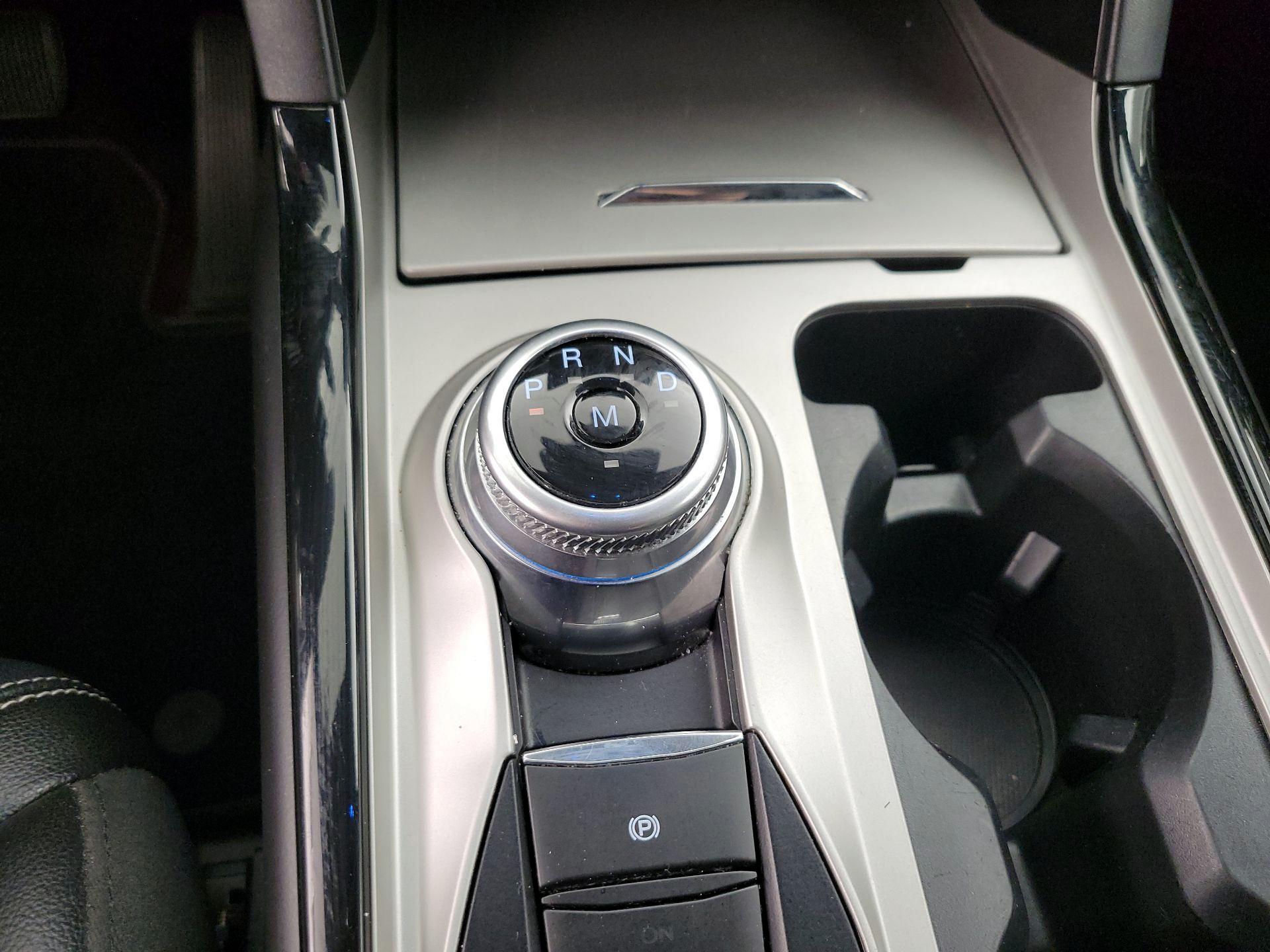 Thumbnail: 2022 Ford Explorer - 18