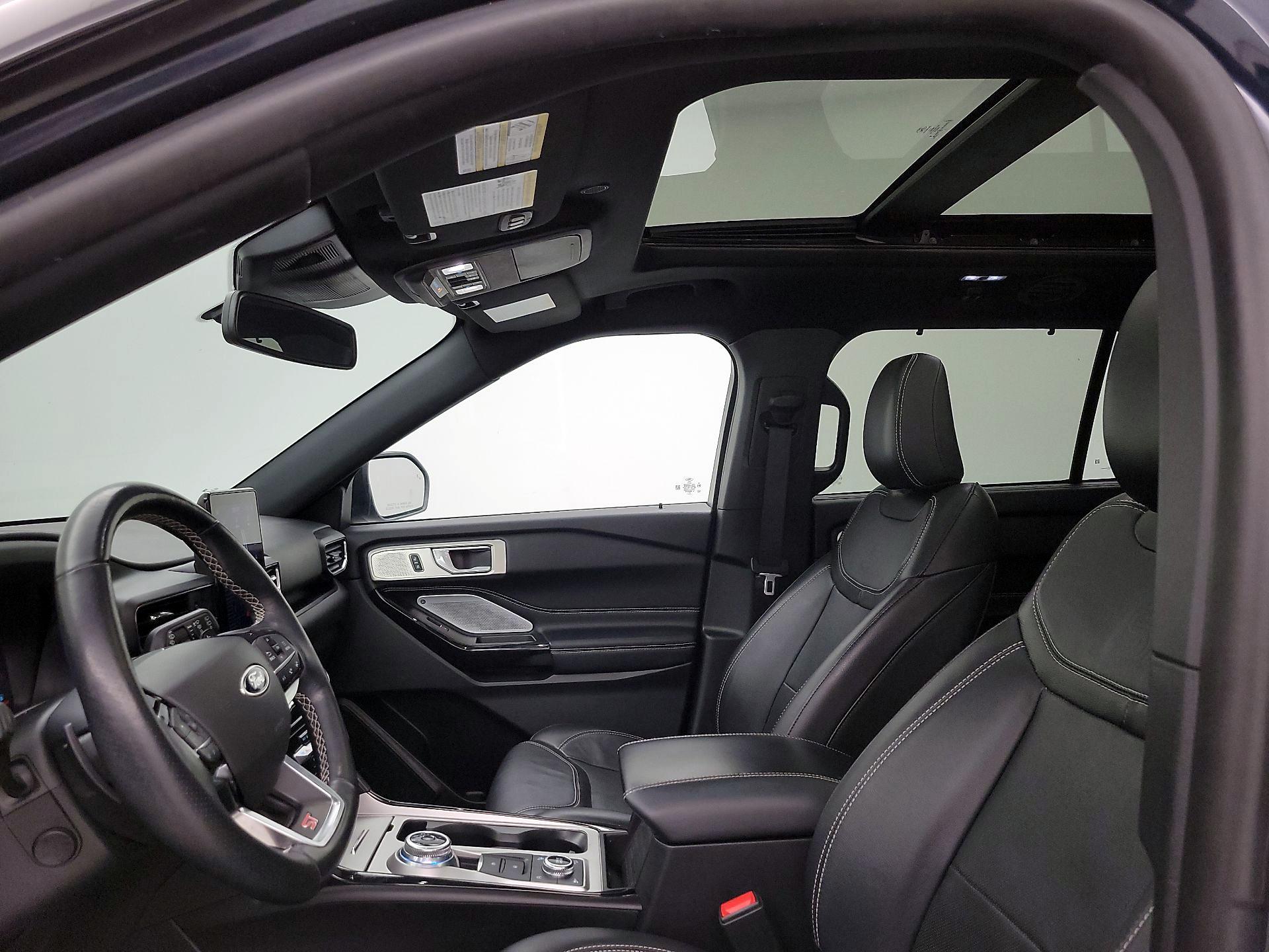 Thumbnail: 2022 Ford Explorer - 20