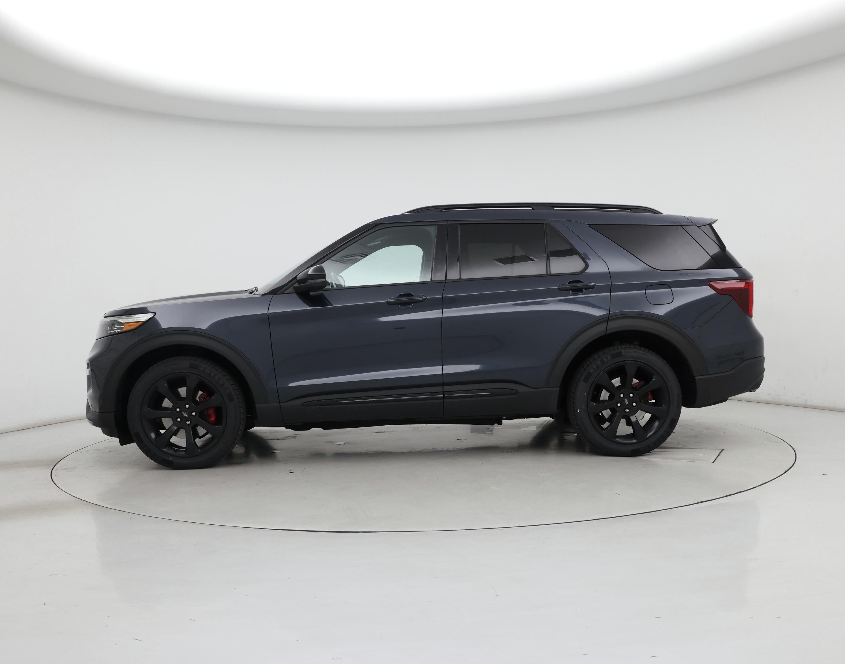 Thumbnail: 2022 Ford Explorer - 3