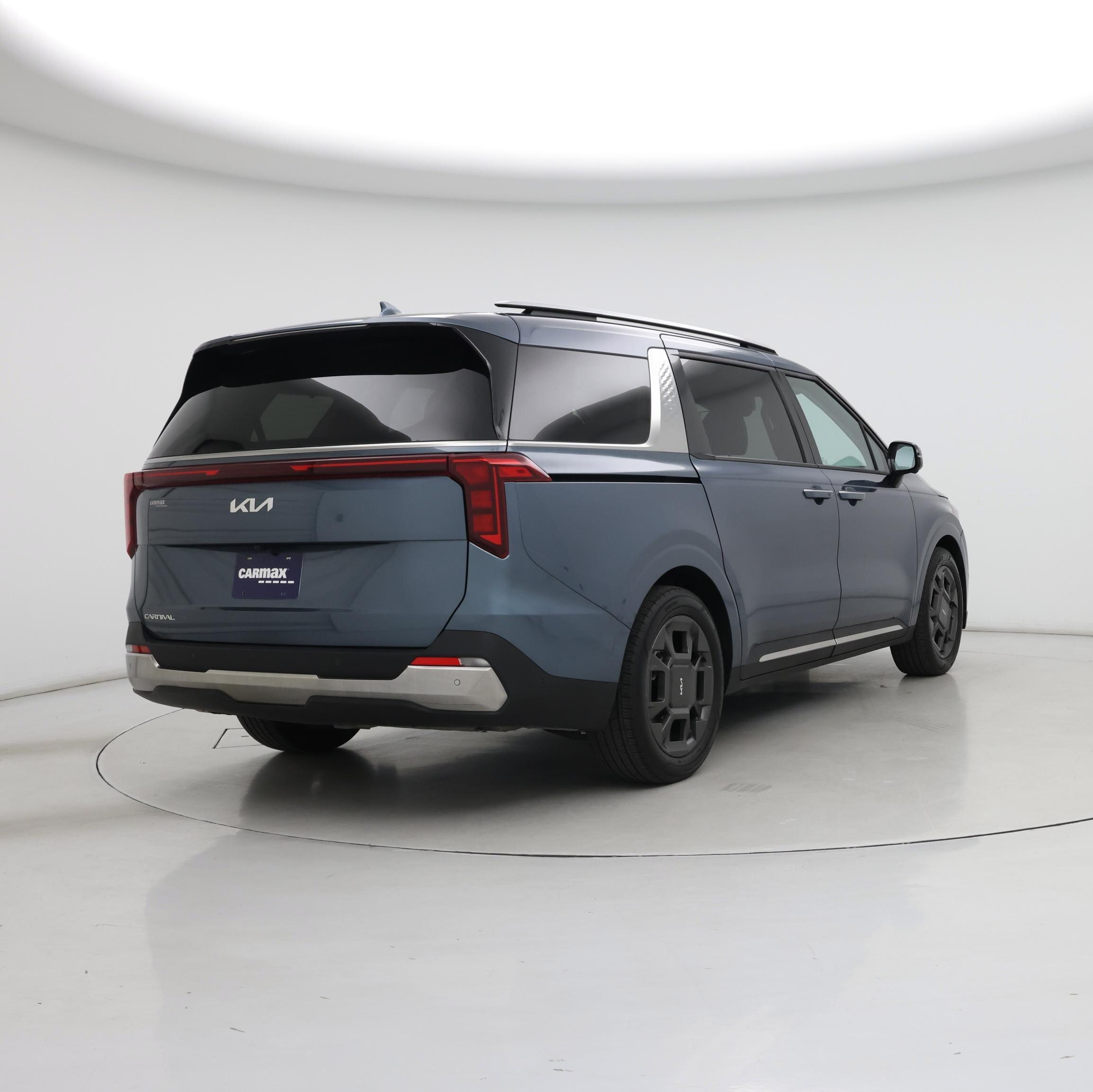 Thumbnail: 2025 Kia Carnival - 8
