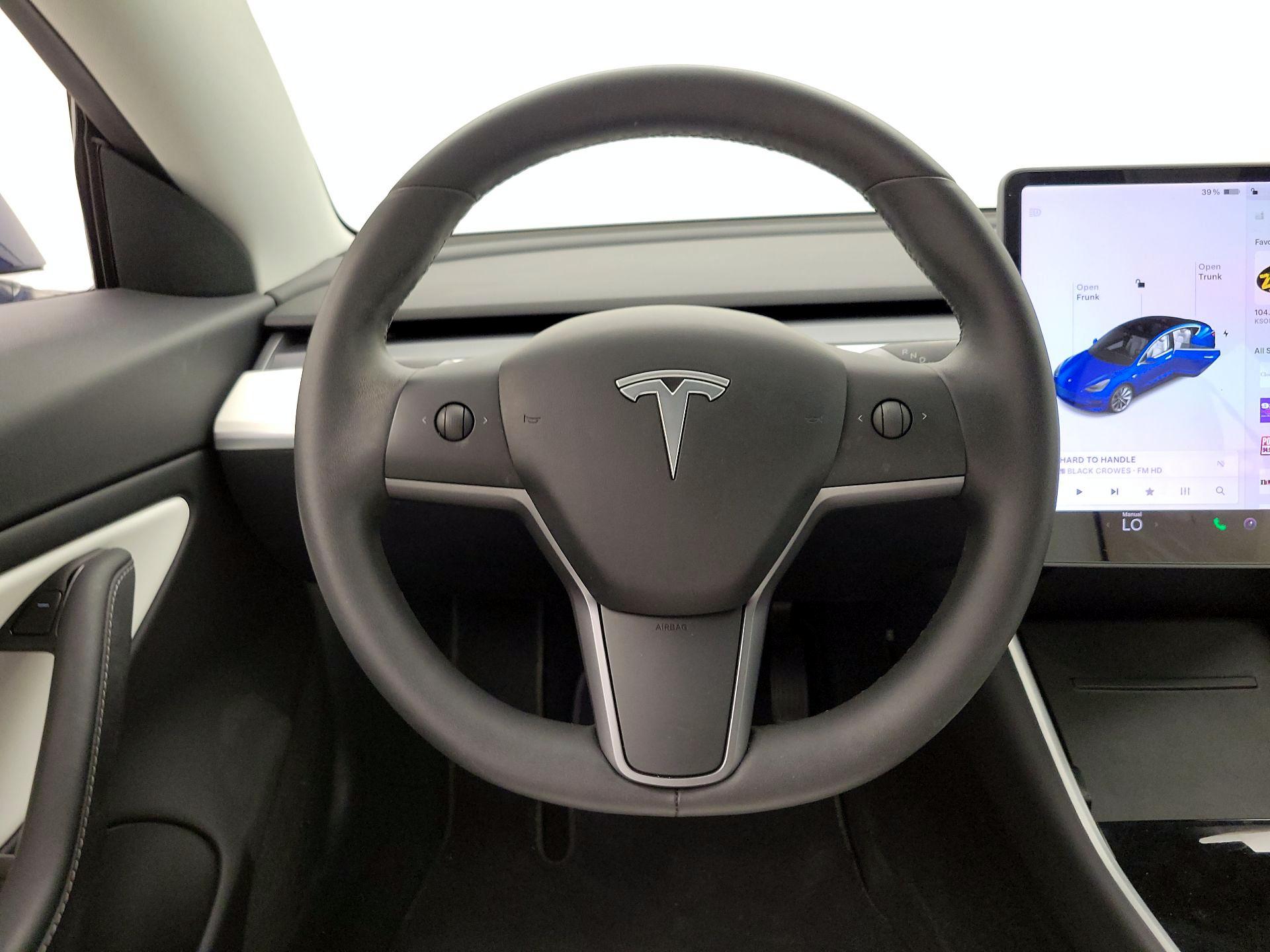 Thumbnail: 2020 Tesla Model 3 - 10