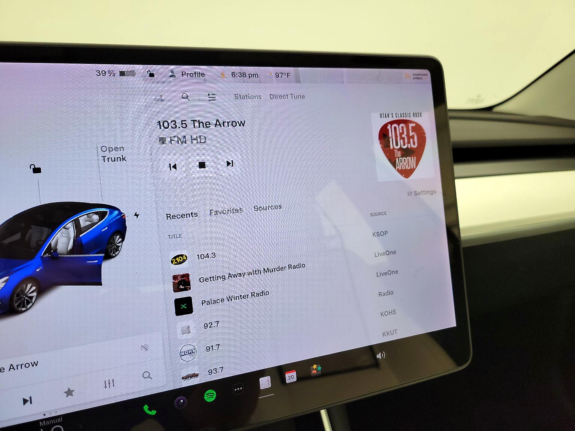 Thumbnail: 2020 Tesla Model 3 - 14