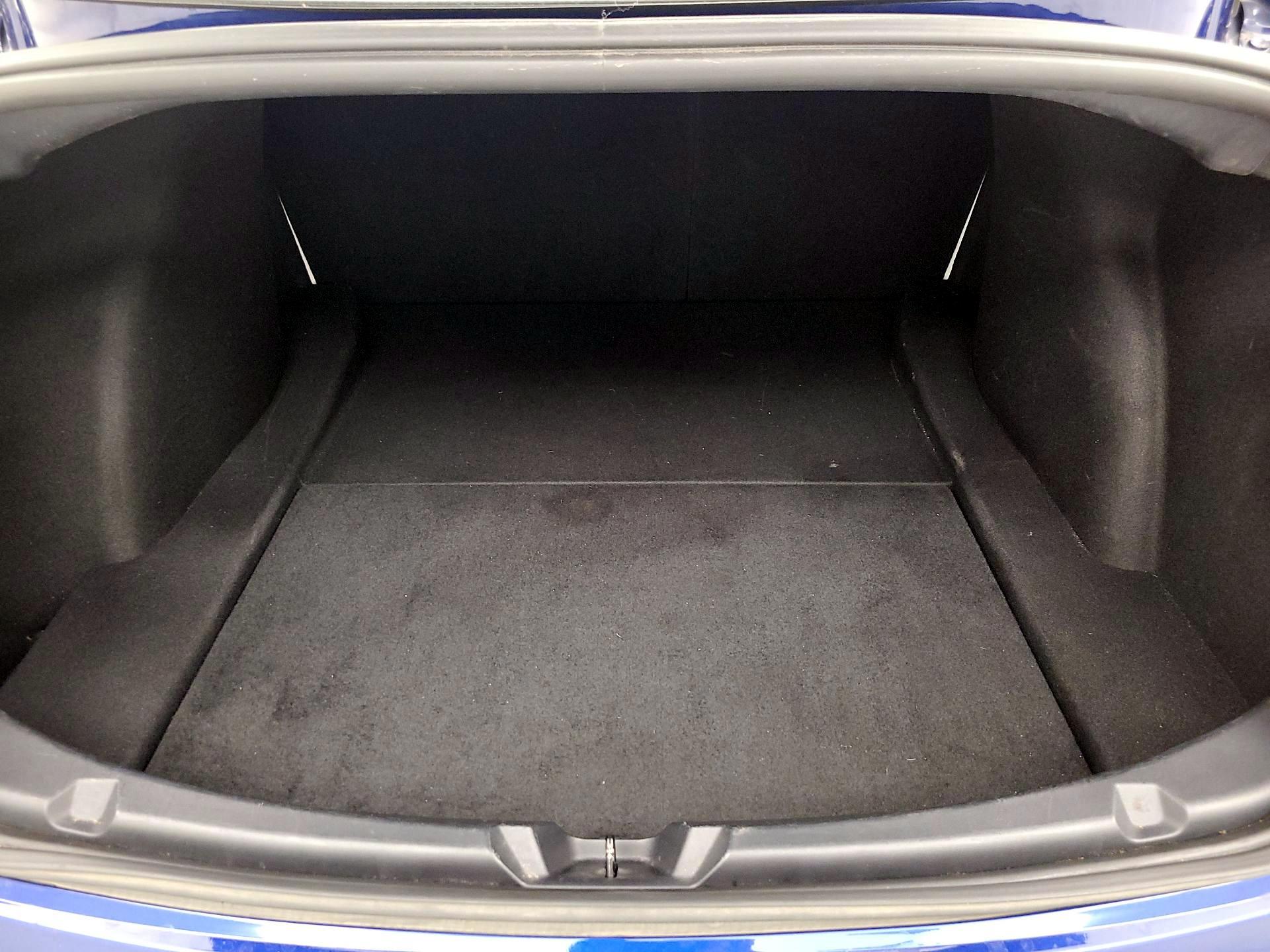 Thumbnail: 2020 Tesla Model 3 - 19