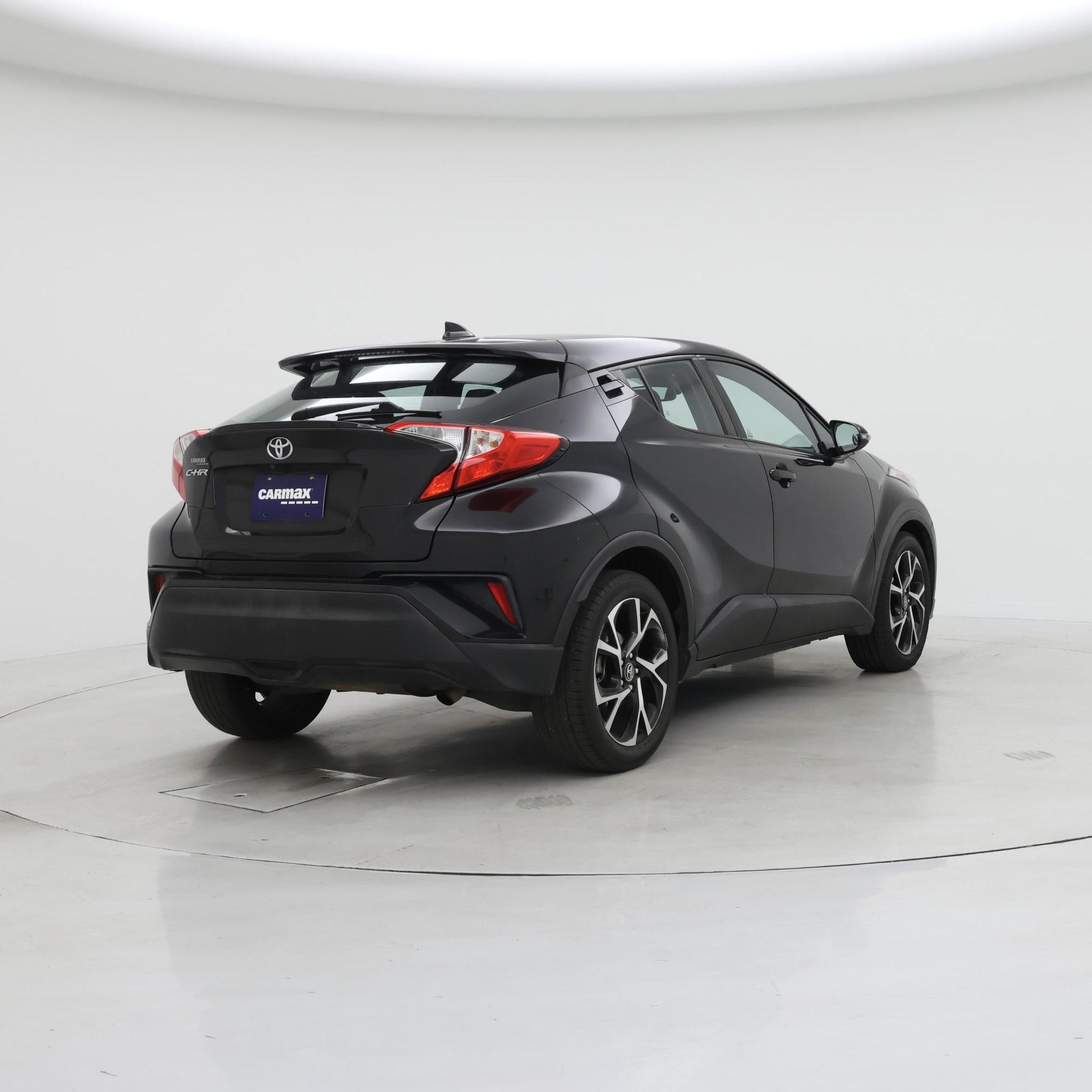Thumbnail: 2018 Toyota C-HR - 8