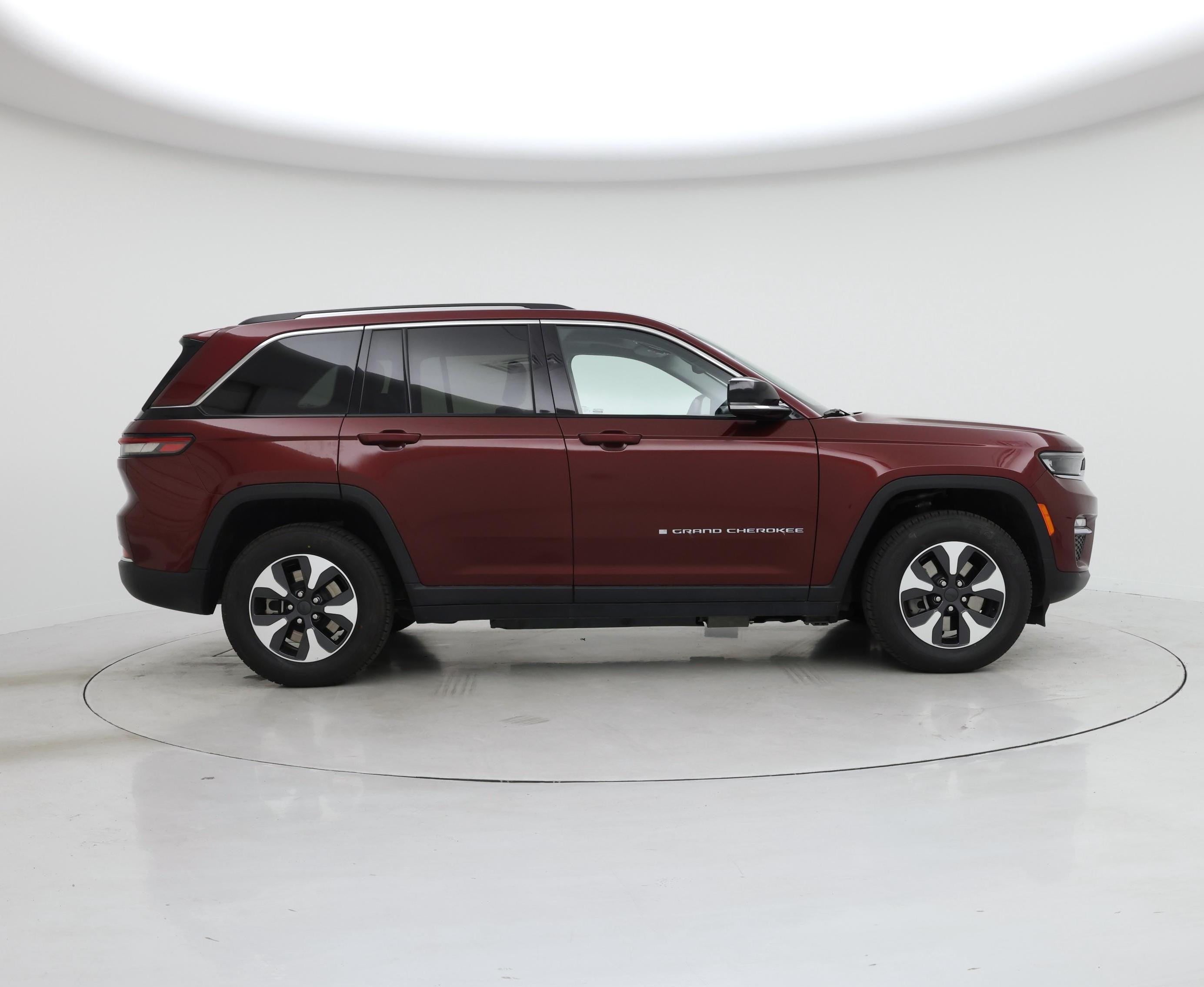 Thumbnail: 2023 Jeep Grand Cherokee - 7