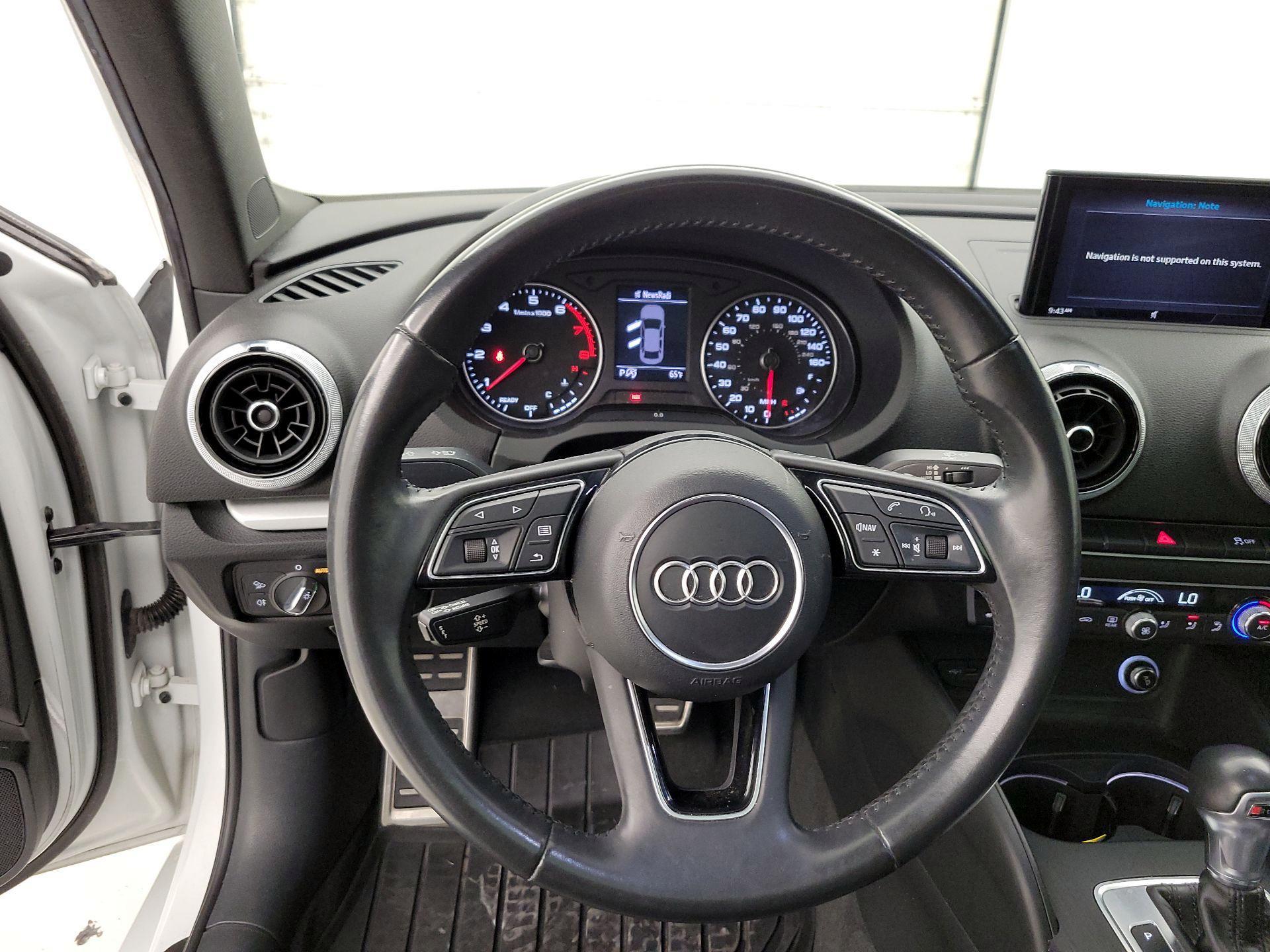 Thumbnail: 2018 Audi A3 - 10