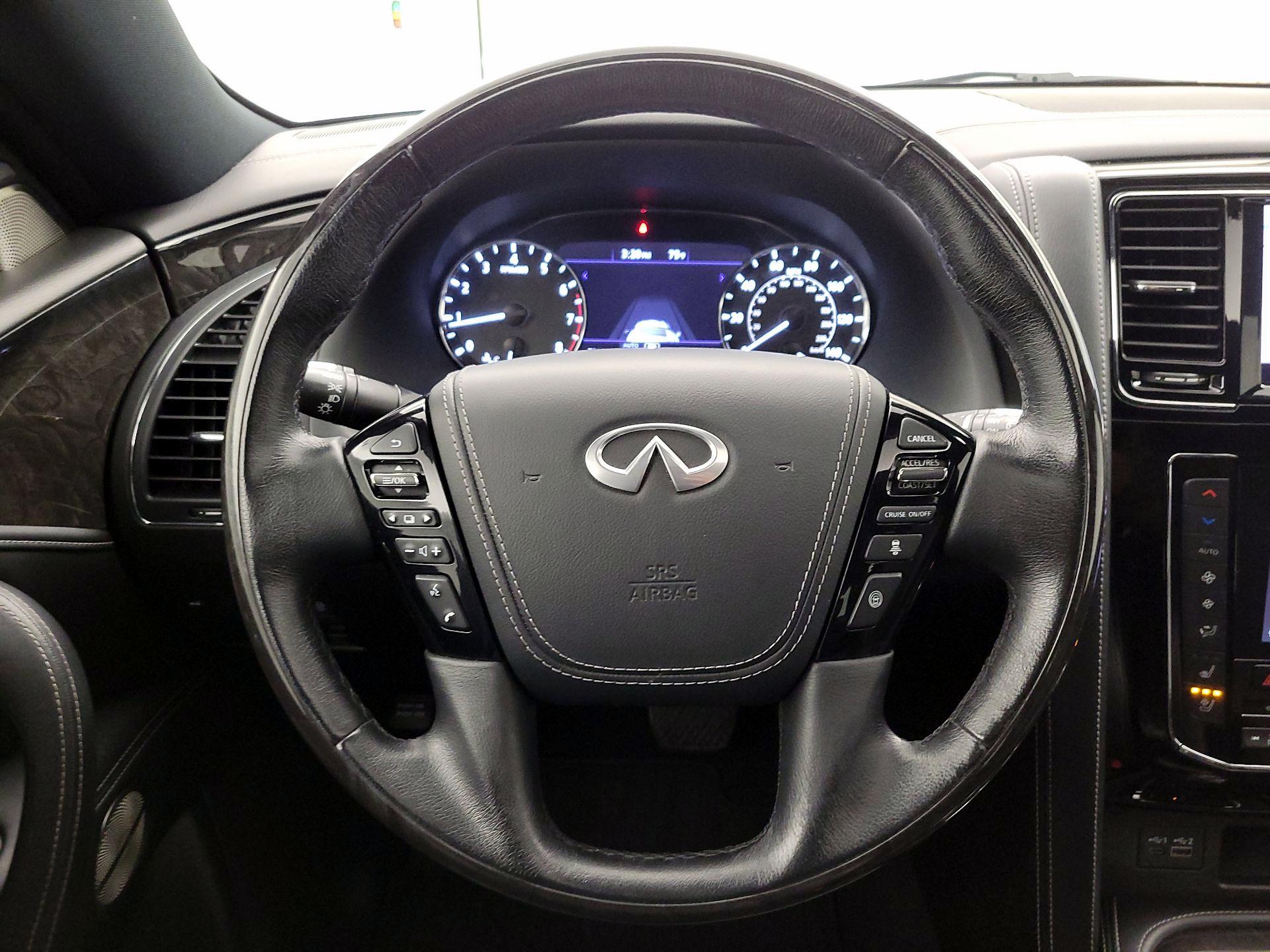 Thumbnail: 2021 INFINITI QX80 - 10