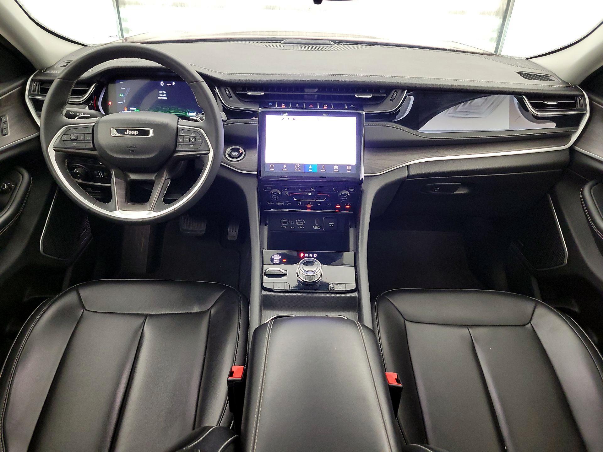 Thumbnail: 2023 Jeep Grand Cherokee - 9