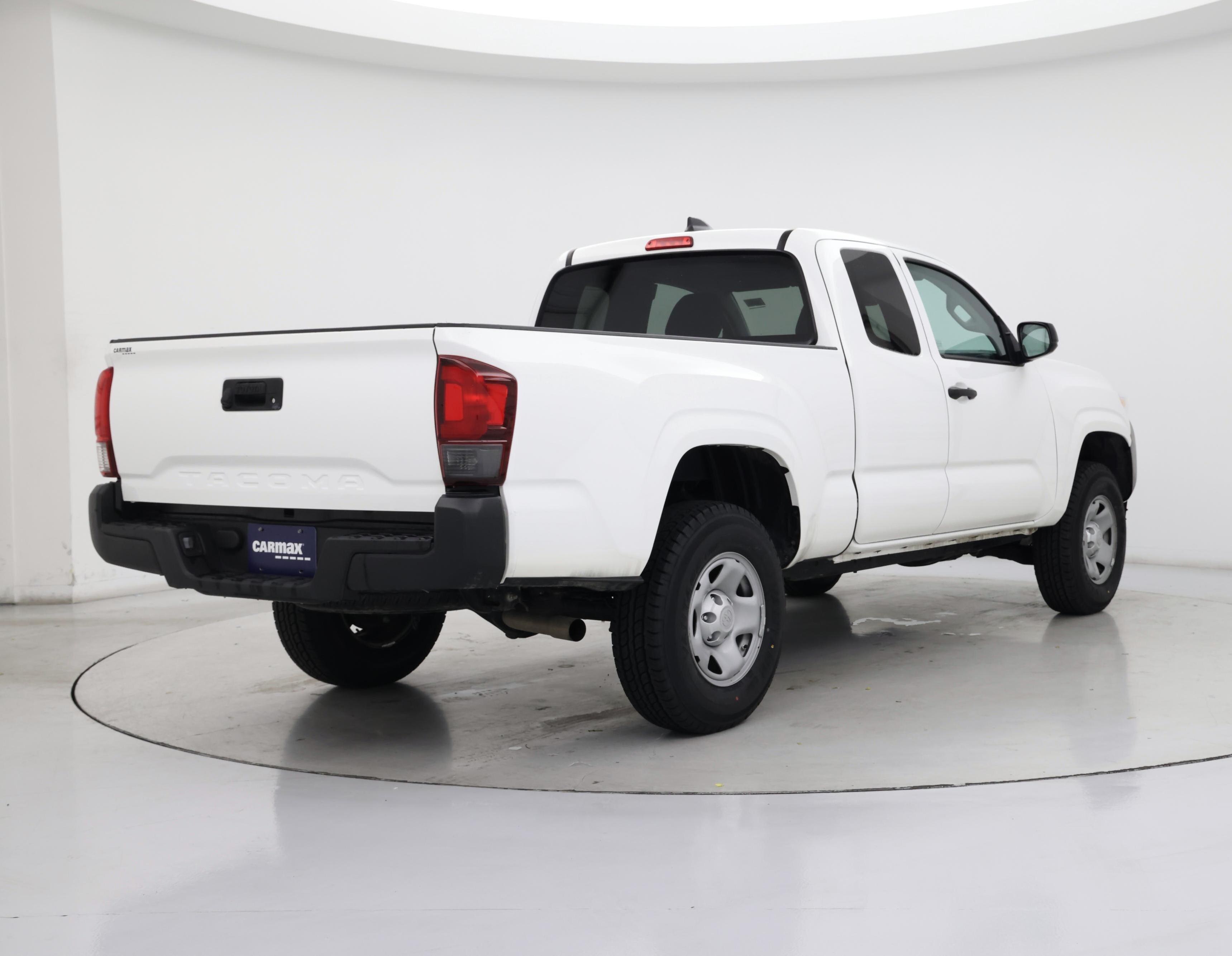 Thumbnail: 2023 Toyota Tacoma - 8