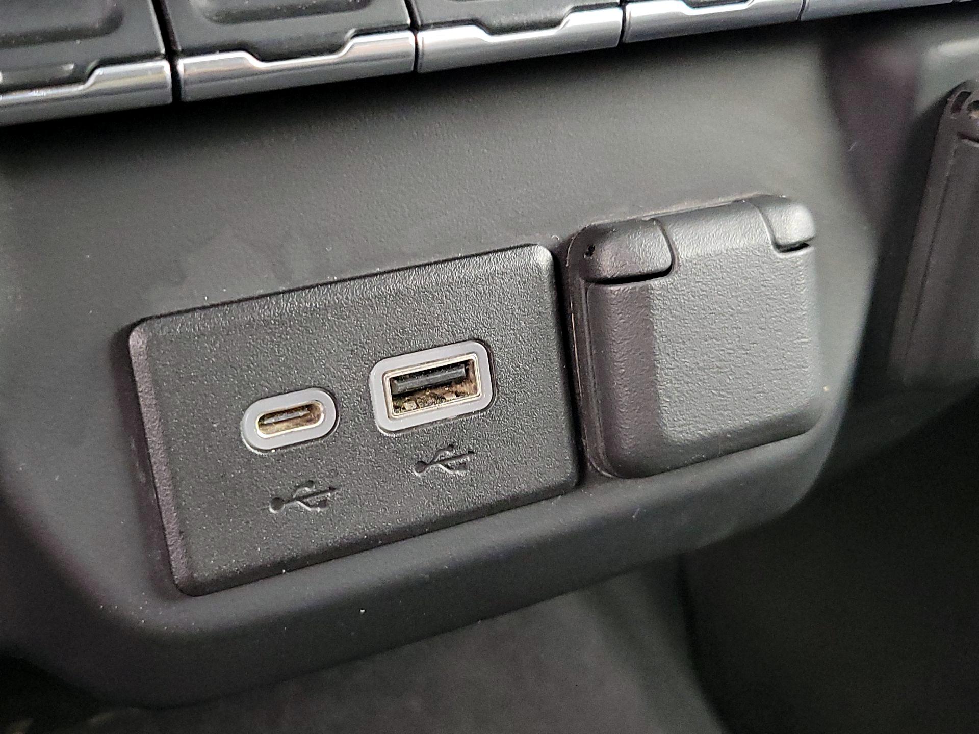 Thumbnail: 2021 Chevrolet Silverado 1500 - 18