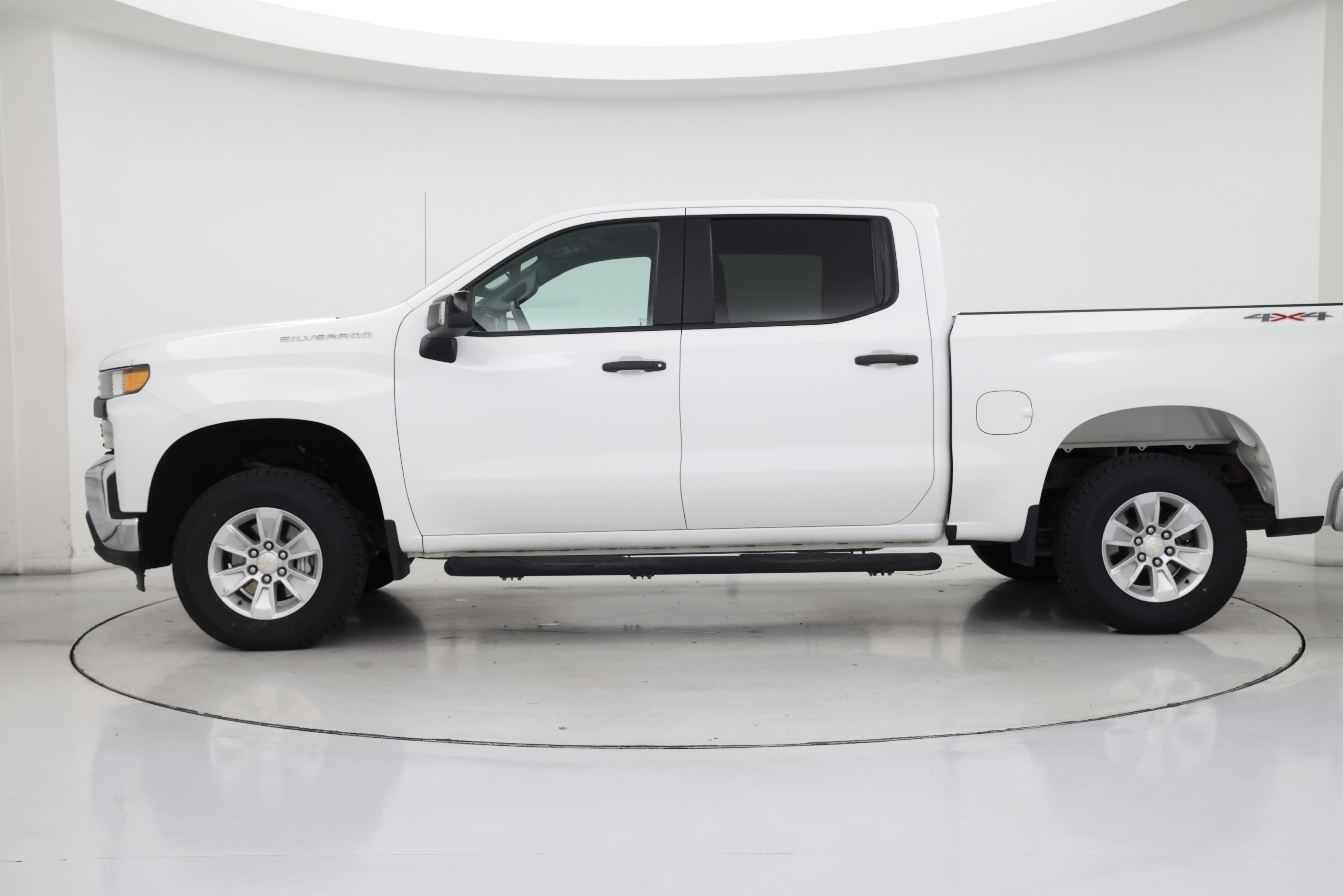 Thumbnail: 2021 Chevrolet Silverado 1500 - 3