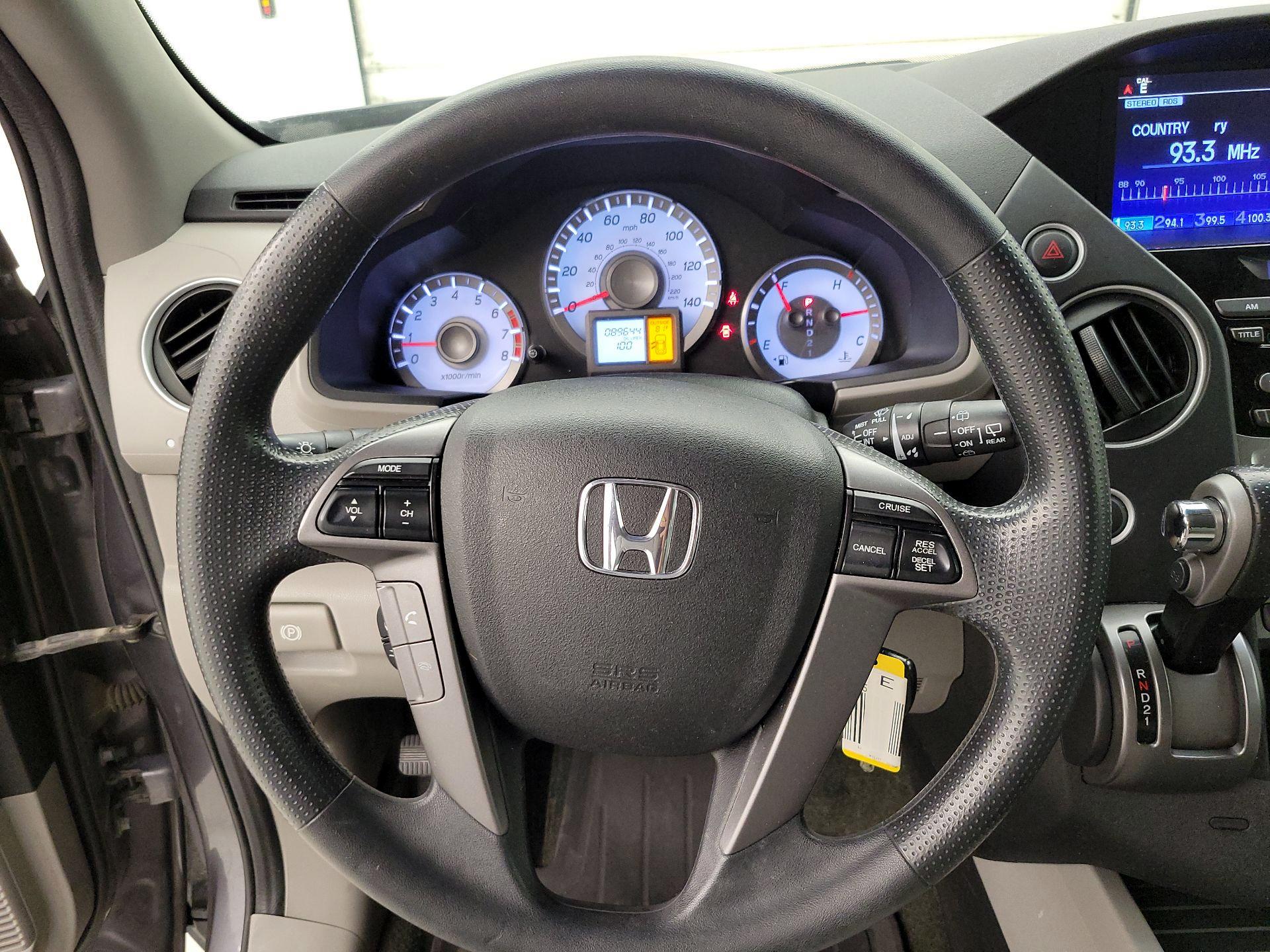 Thumbnail: 2015 Honda Pilot - 10