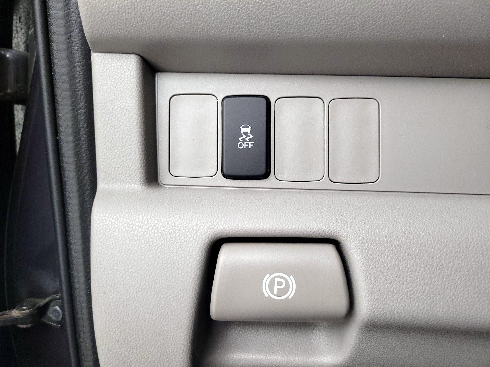 Thumbnail: 2015 Honda Pilot - 13
