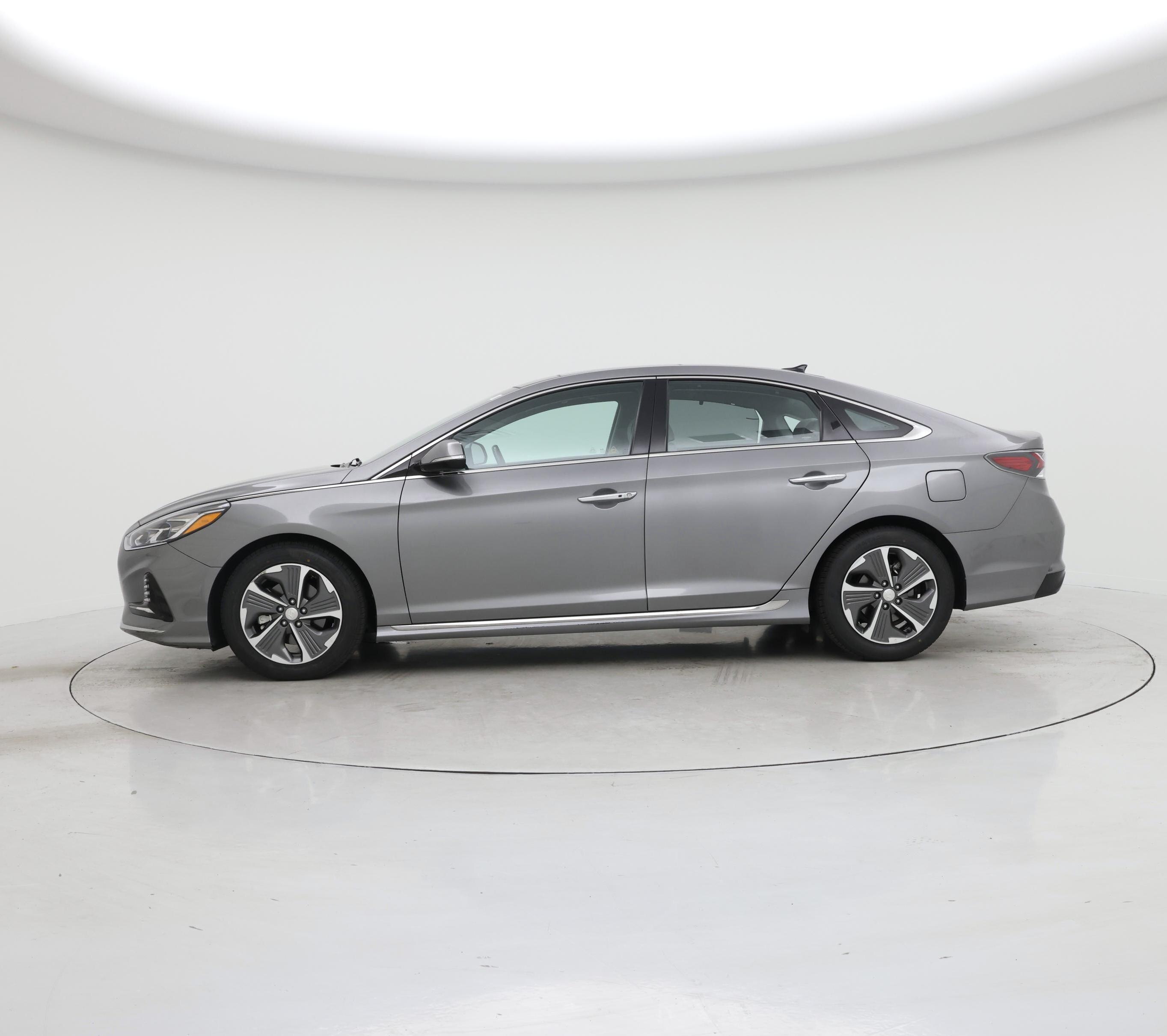 Thumbnail: 2018 Hyundai Sonata - 3