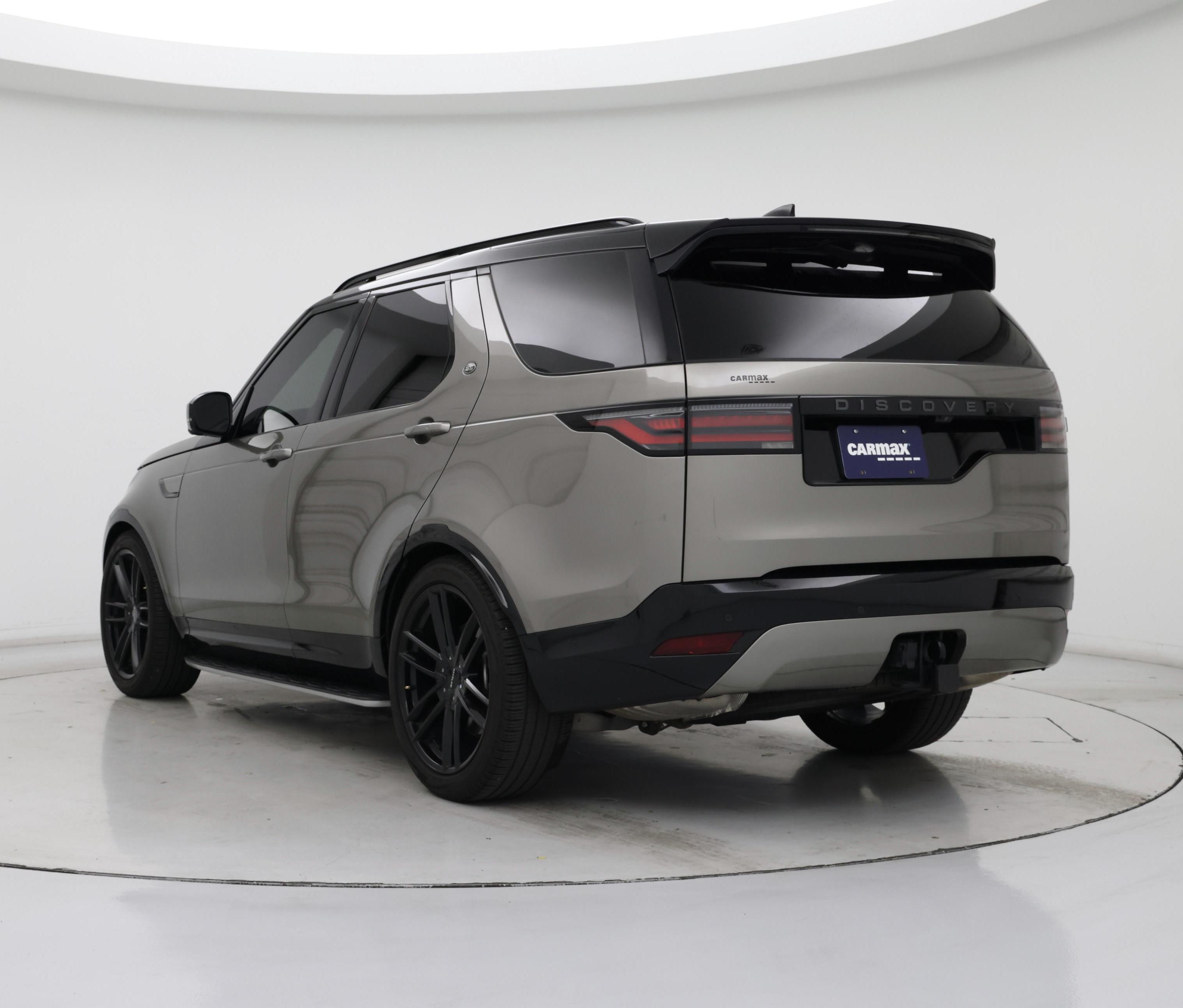 Thumbnail: 2024 Land Rover Discovery - 2