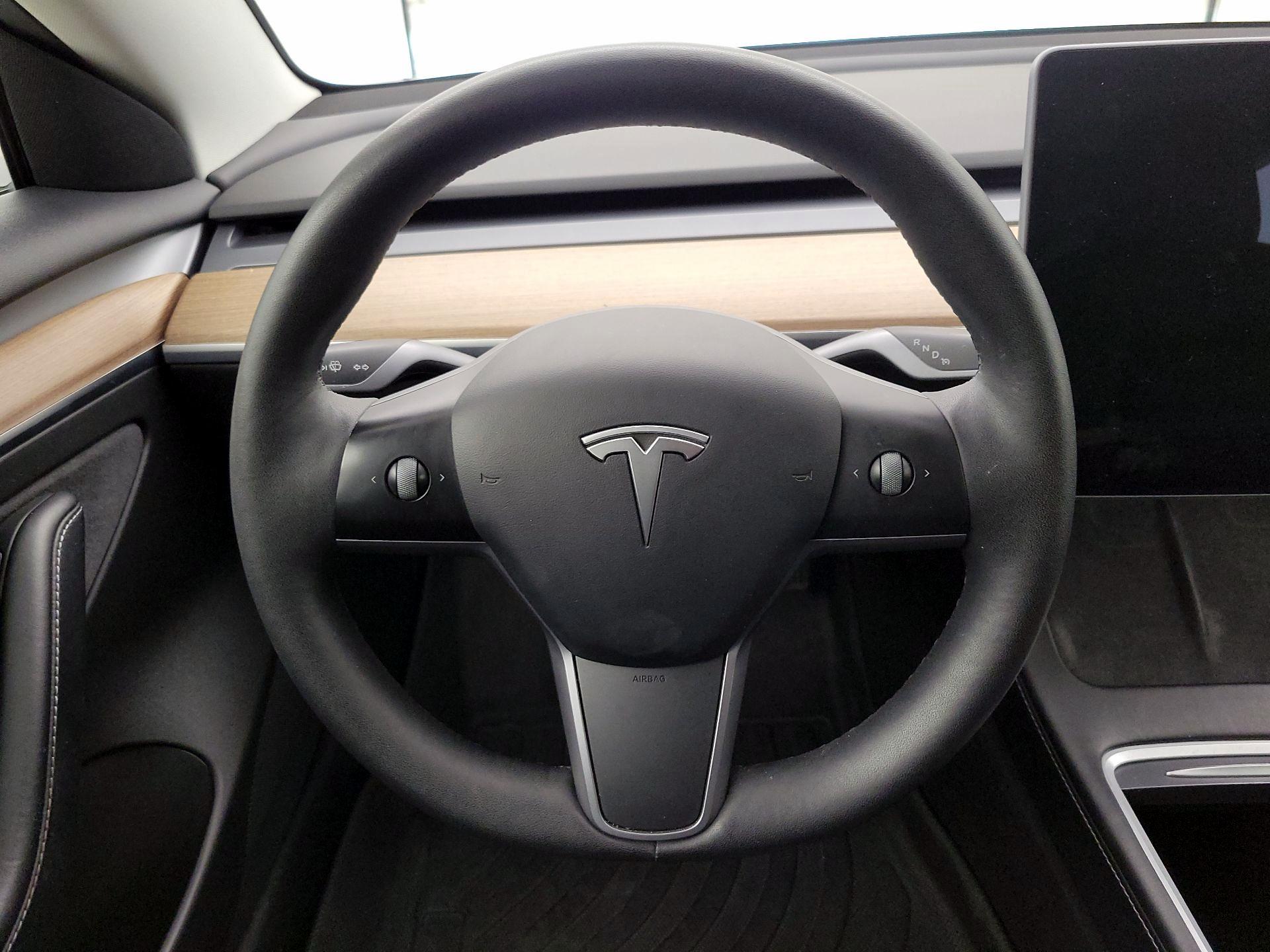 Thumbnail: 2022 Tesla Model 3 - 10