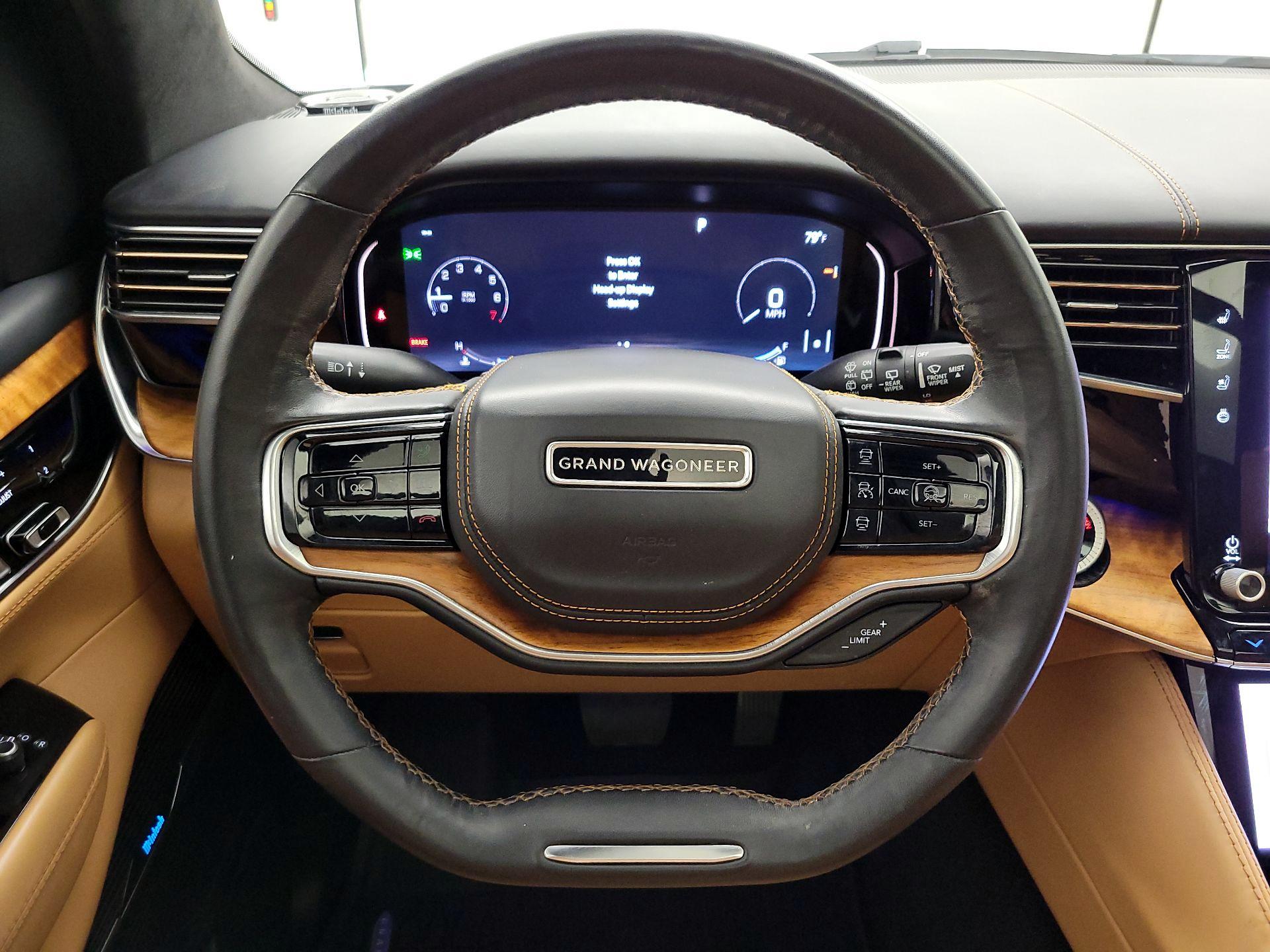 Thumbnail: 2022 Jeep Grand Wagoneer - 10