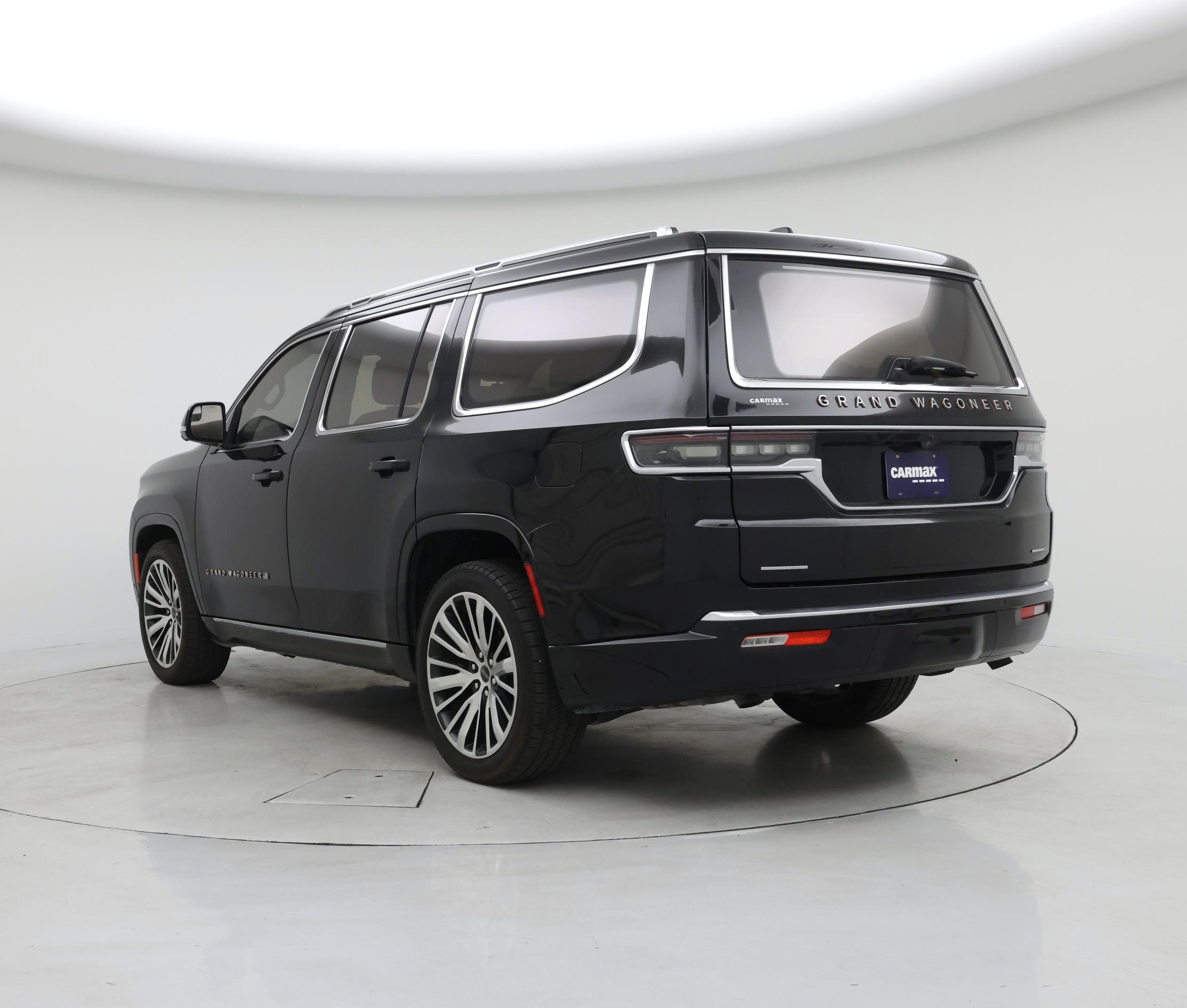 Thumbnail: 2022 Jeep Grand Wagoneer - 2