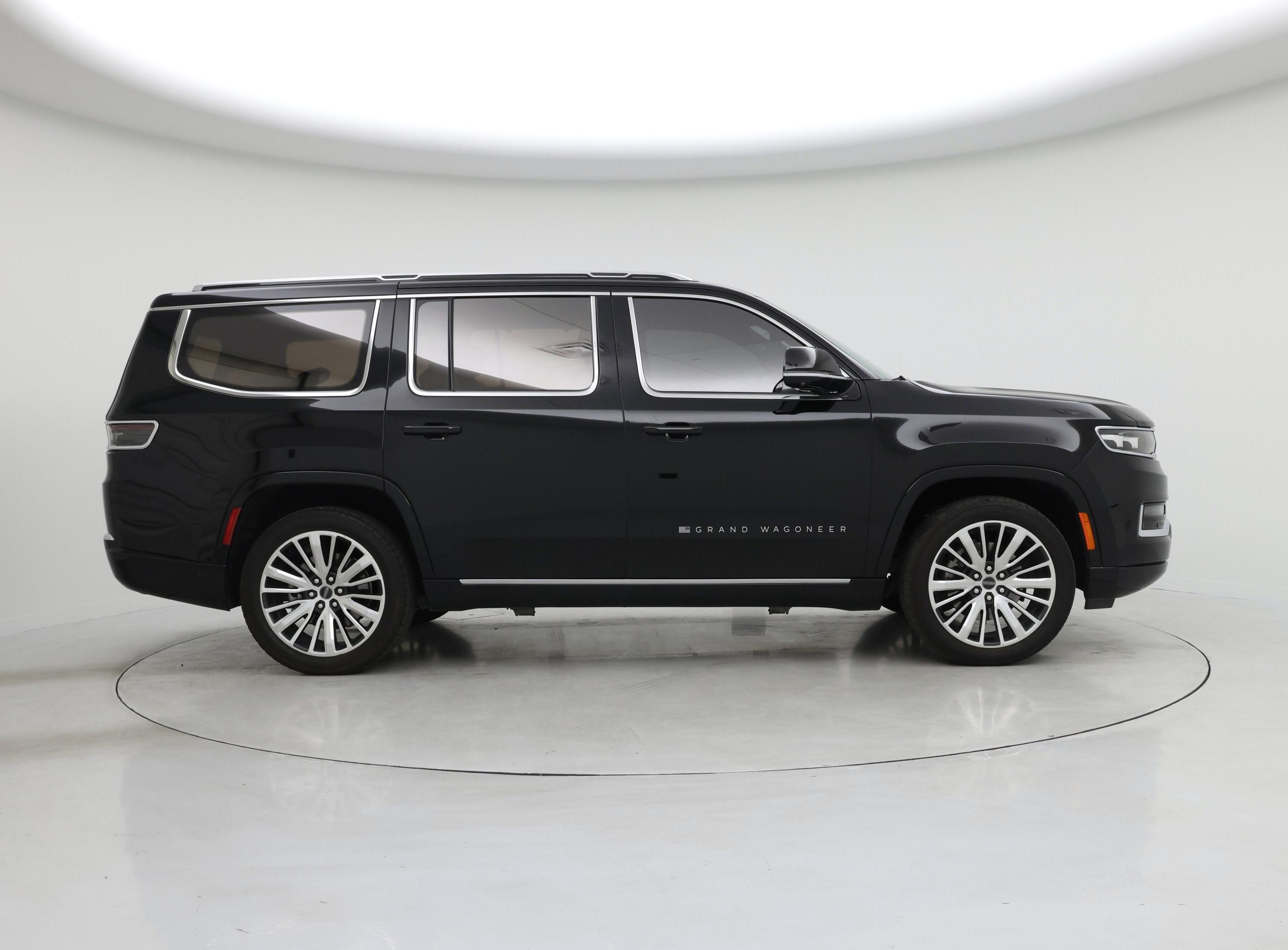 Thumbnail: 2022 Jeep Grand Wagoneer - 7