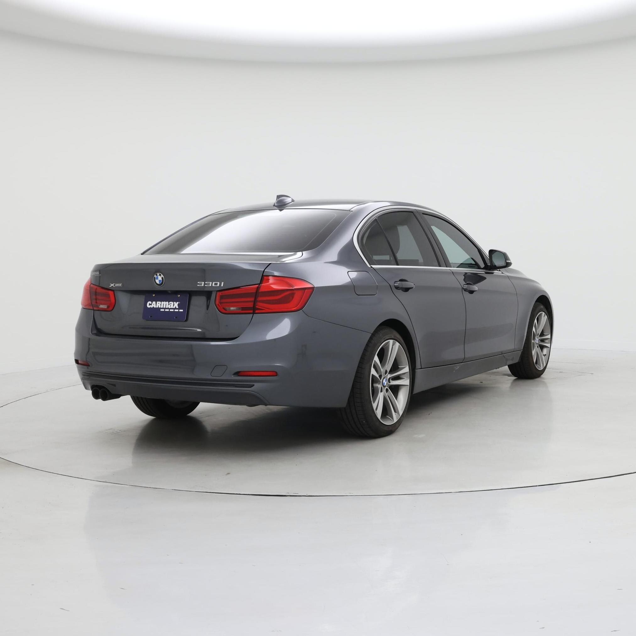 Thumbnail: 2018 BMW 3 Series - 8