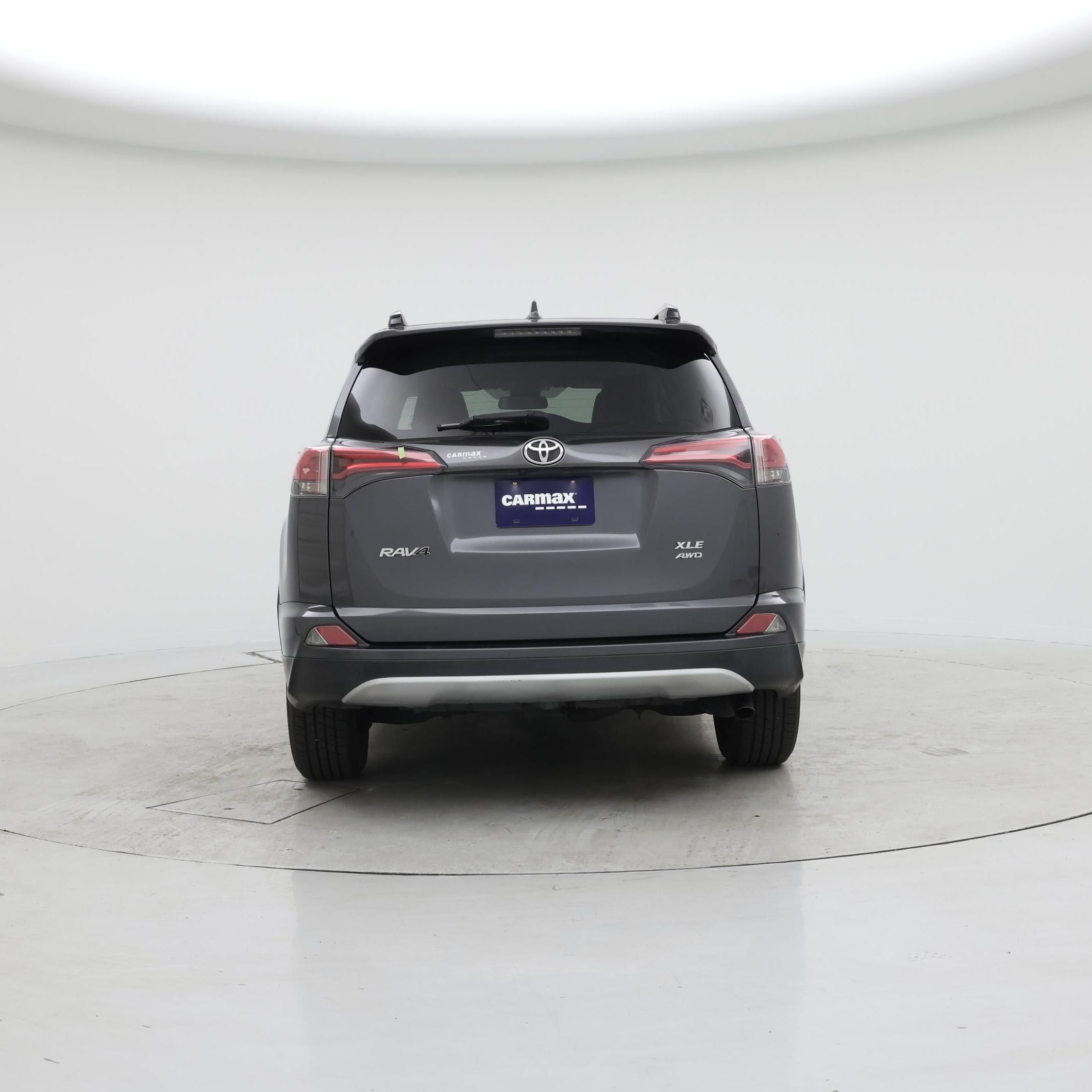 Thumbnail: 2017 Toyota RAV4 - 6