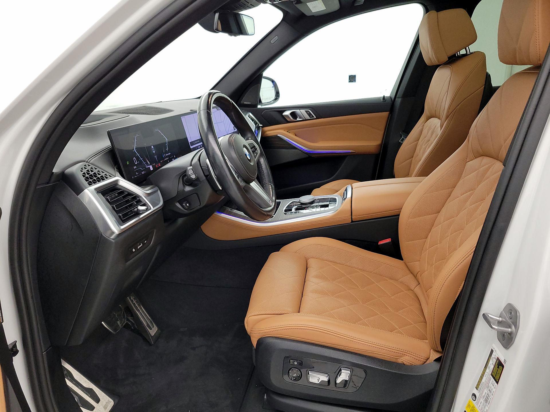 Thumbnail: 2024 BMW X5 - 11