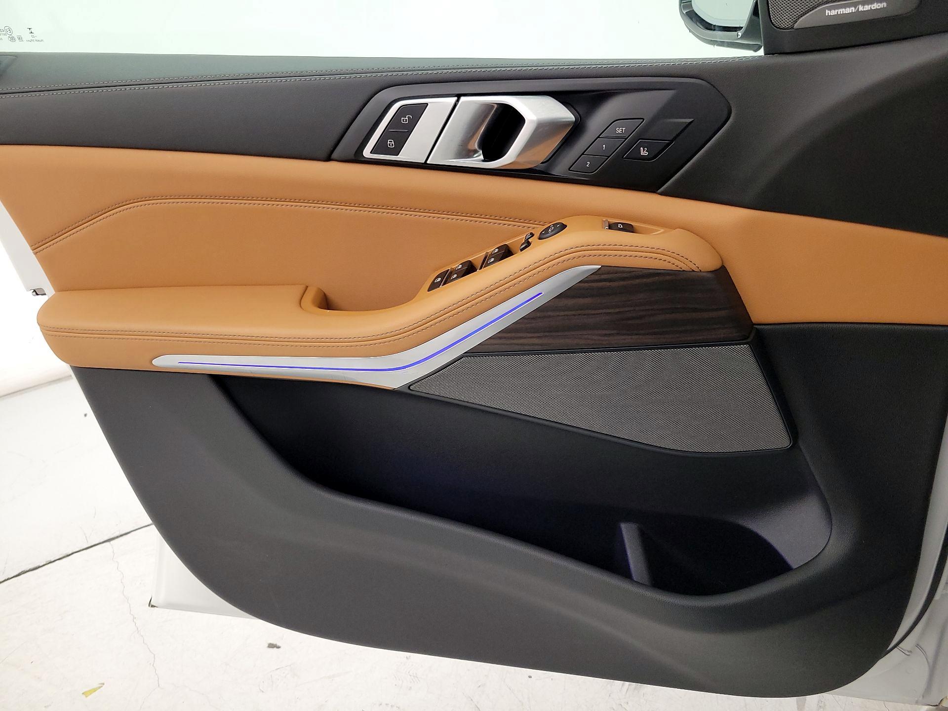 Thumbnail: 2024 BMW X5 - 12