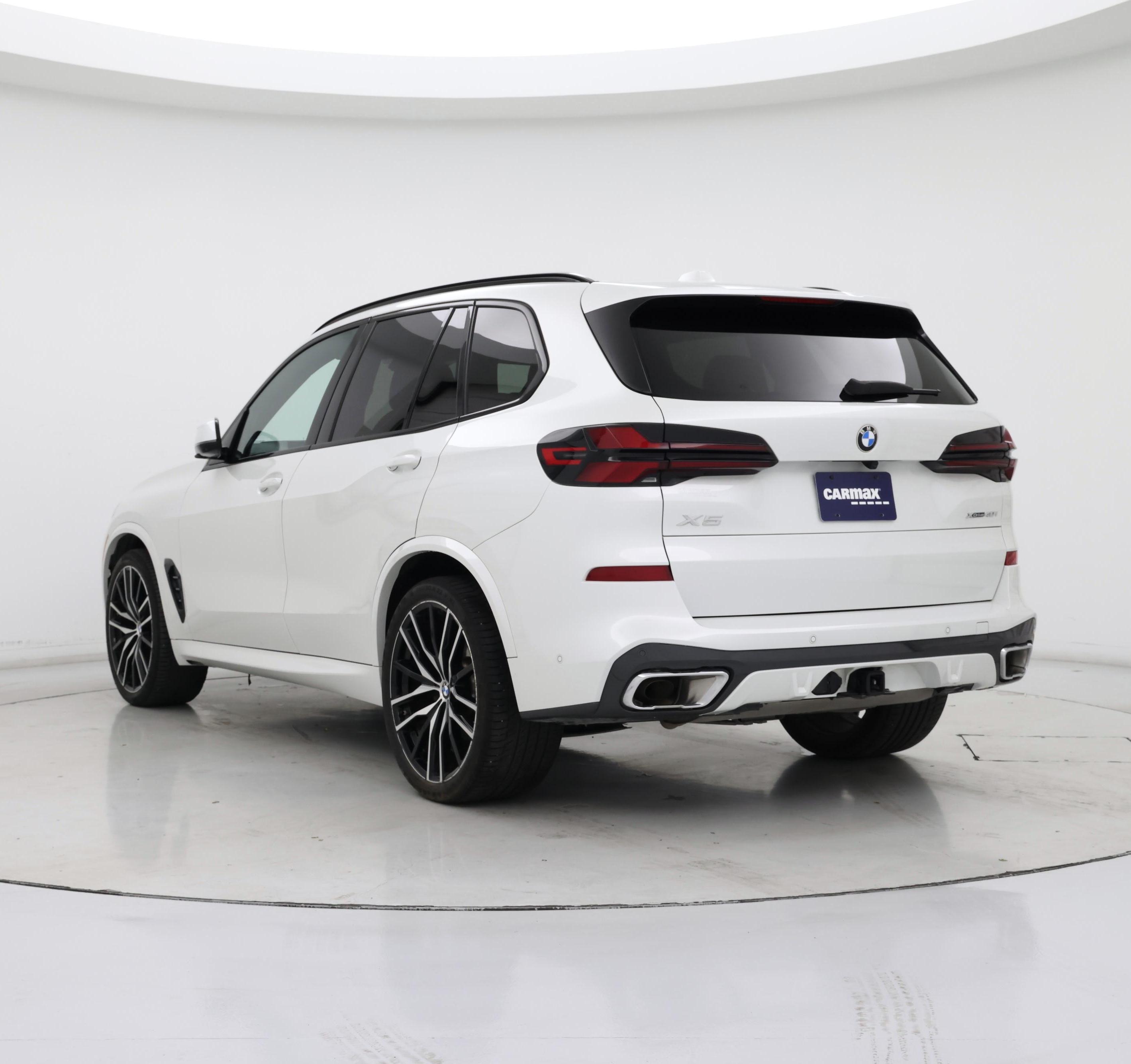 Thumbnail: 2024 BMW X5 - 2