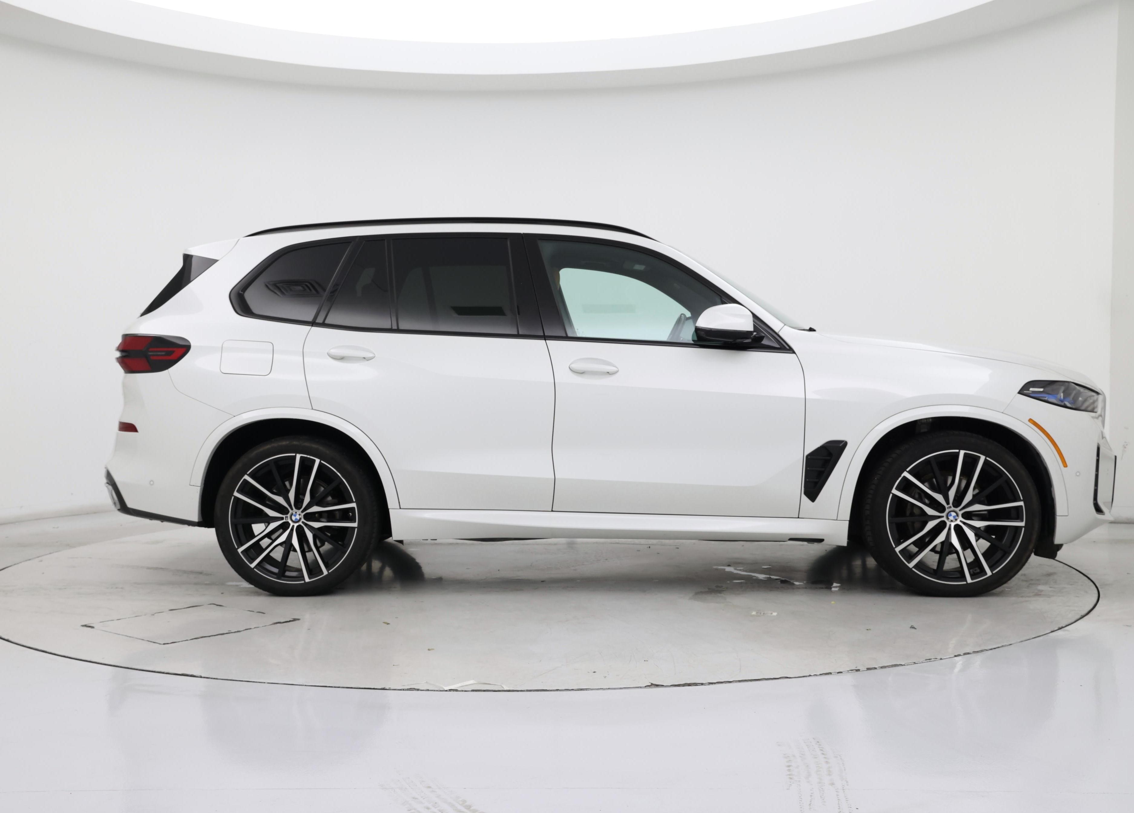 Thumbnail: 2024 BMW X5 - 7